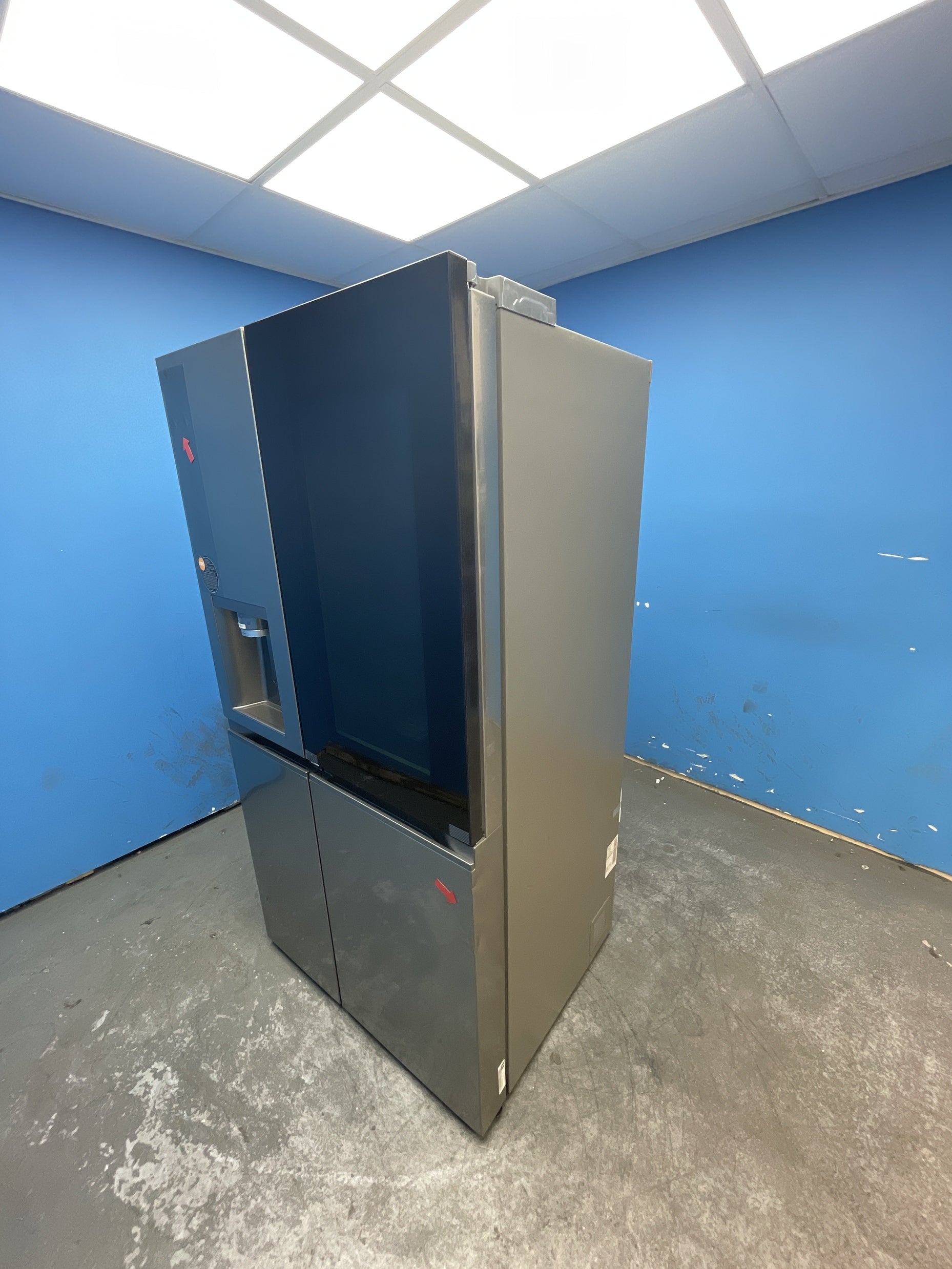 #GRC-163-166 - LG GSXE81PYBD InstaView American Style Fridge Freezer