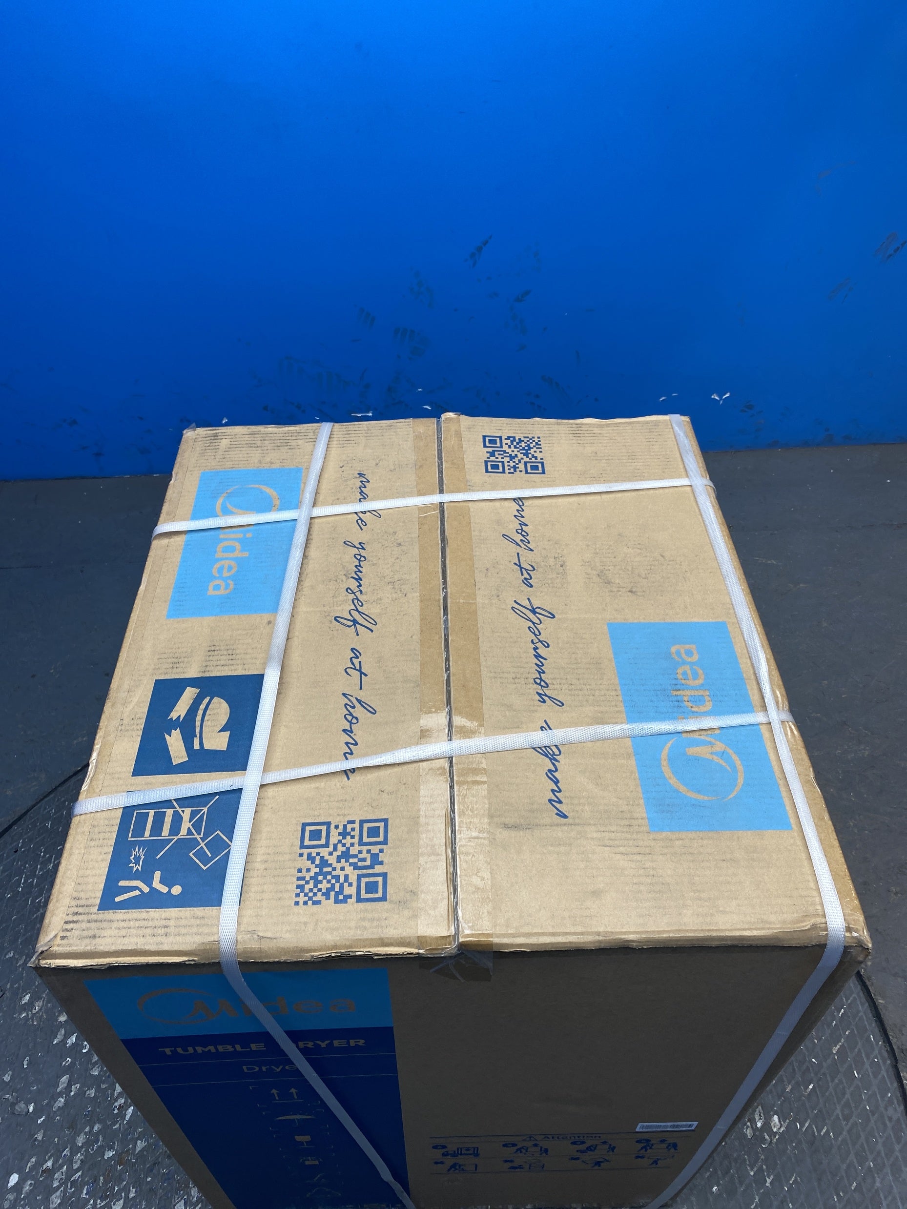 #GRC-158-846 - Midea MD200H80WB/W-UK 8kg Smart Sensor Heat Pump Tumble Dryer