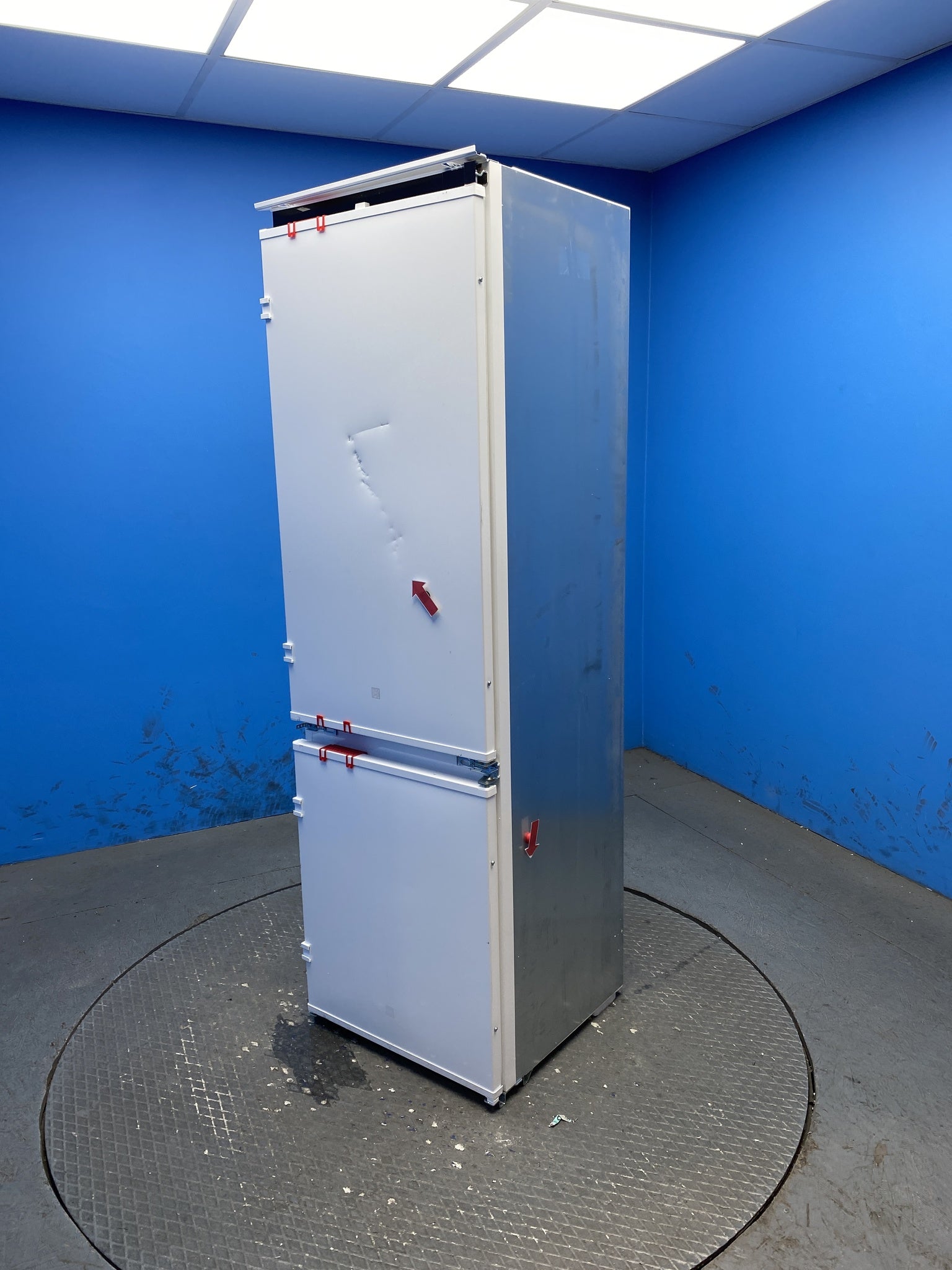 AEG 8000 Series TSC8M181CS 248 Litre No frost Fridge Freezer