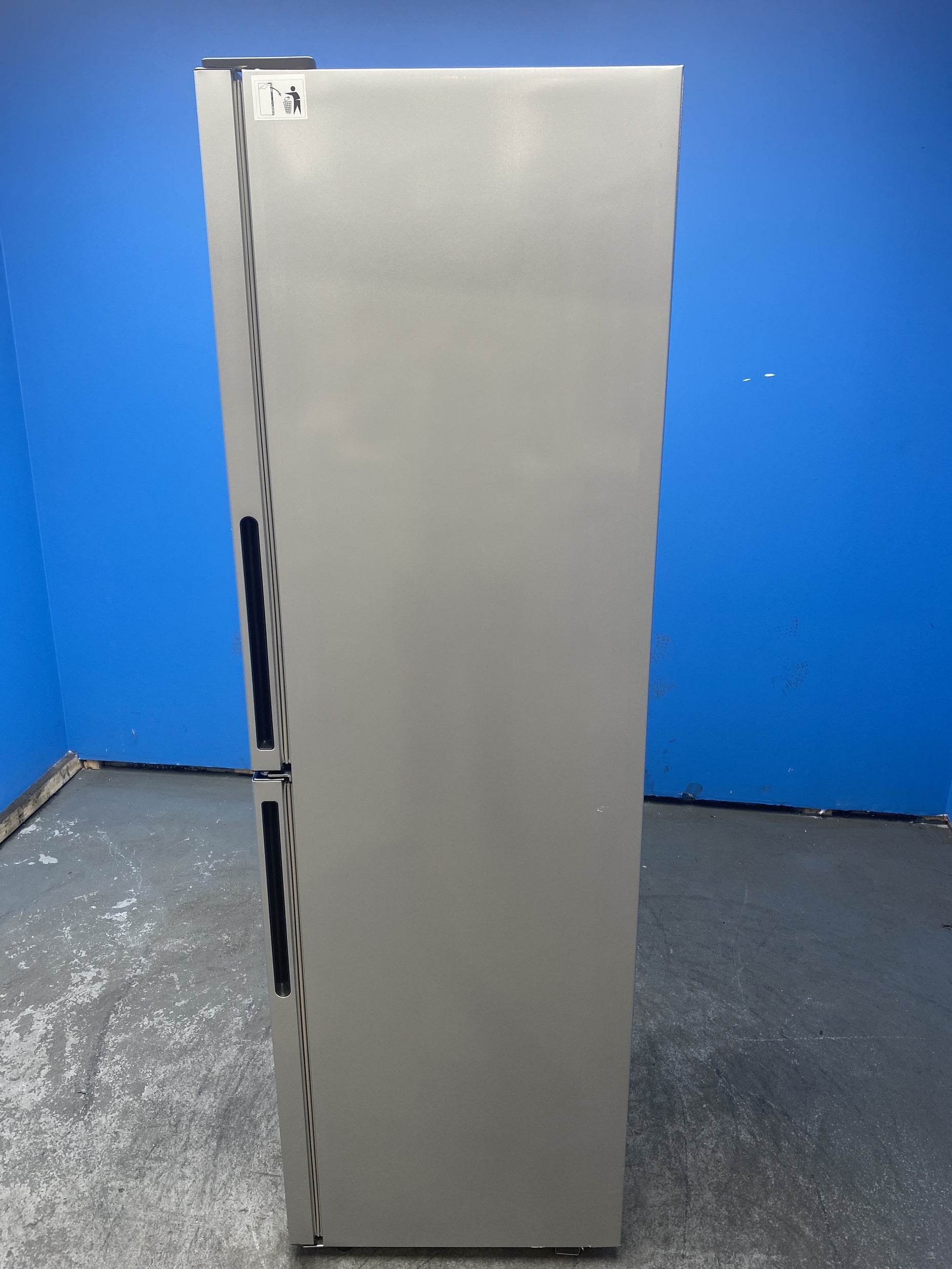 #GRC-162-877 - Candy 54.5cm Fridge Freezer – 252L, Silver, Low Frost, Smart WiFi