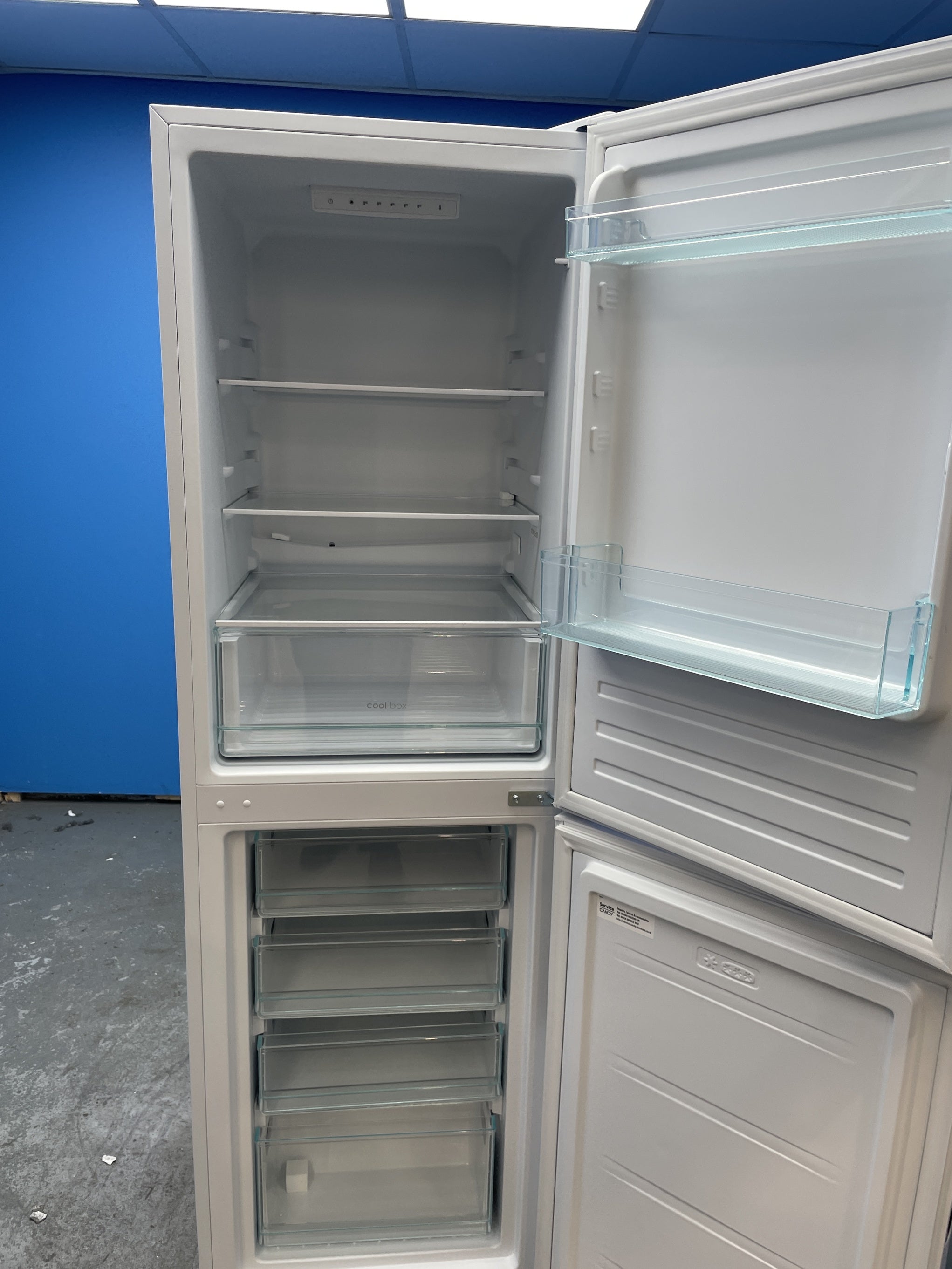 #GRC-157-860 - Candy CCT3L517EWK 252 Litre Combi Fridge Freezer