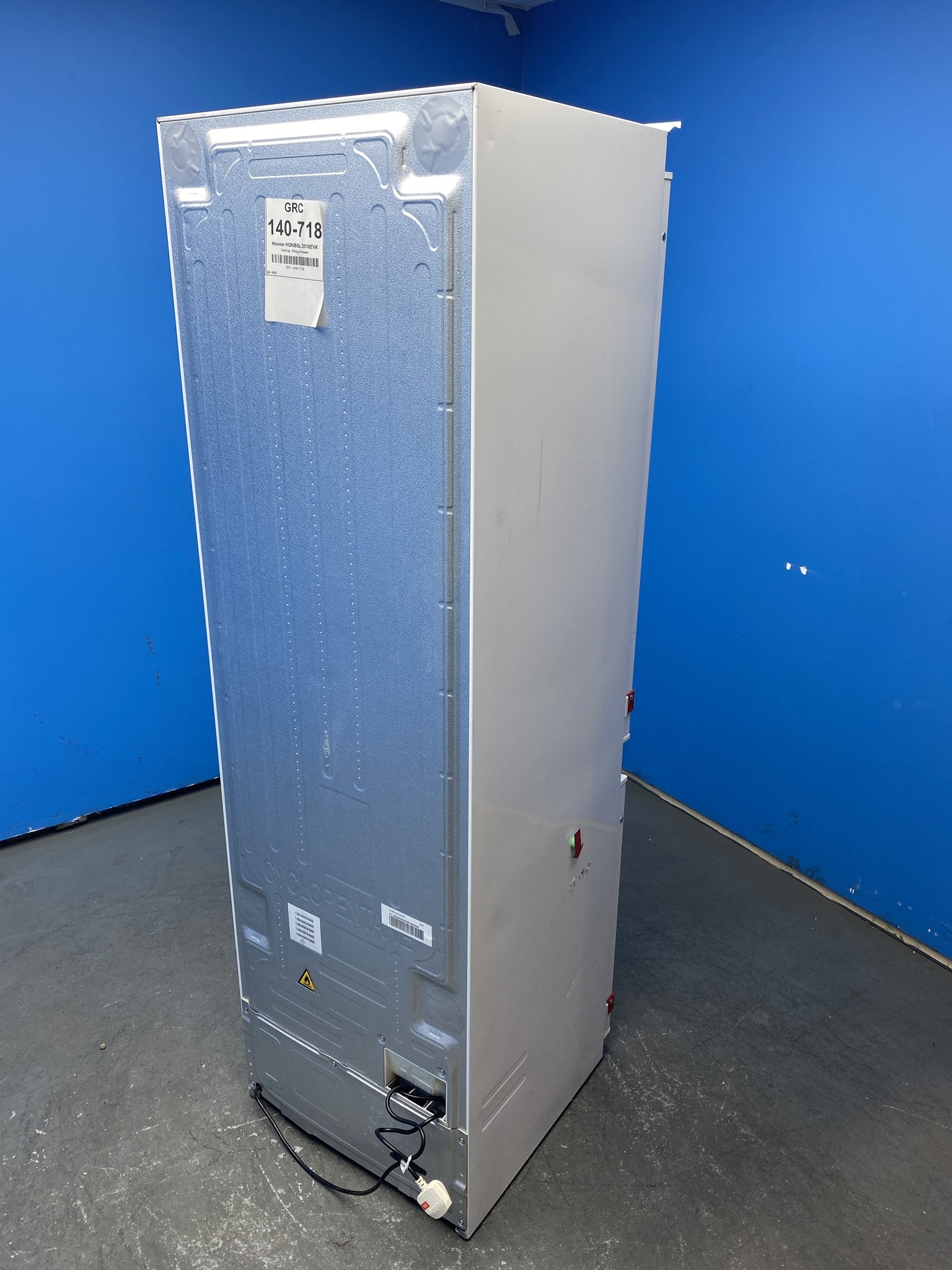 Hoover HONBQL3518EVK Integrated 268 Litre Low Frost Fridge Freezer