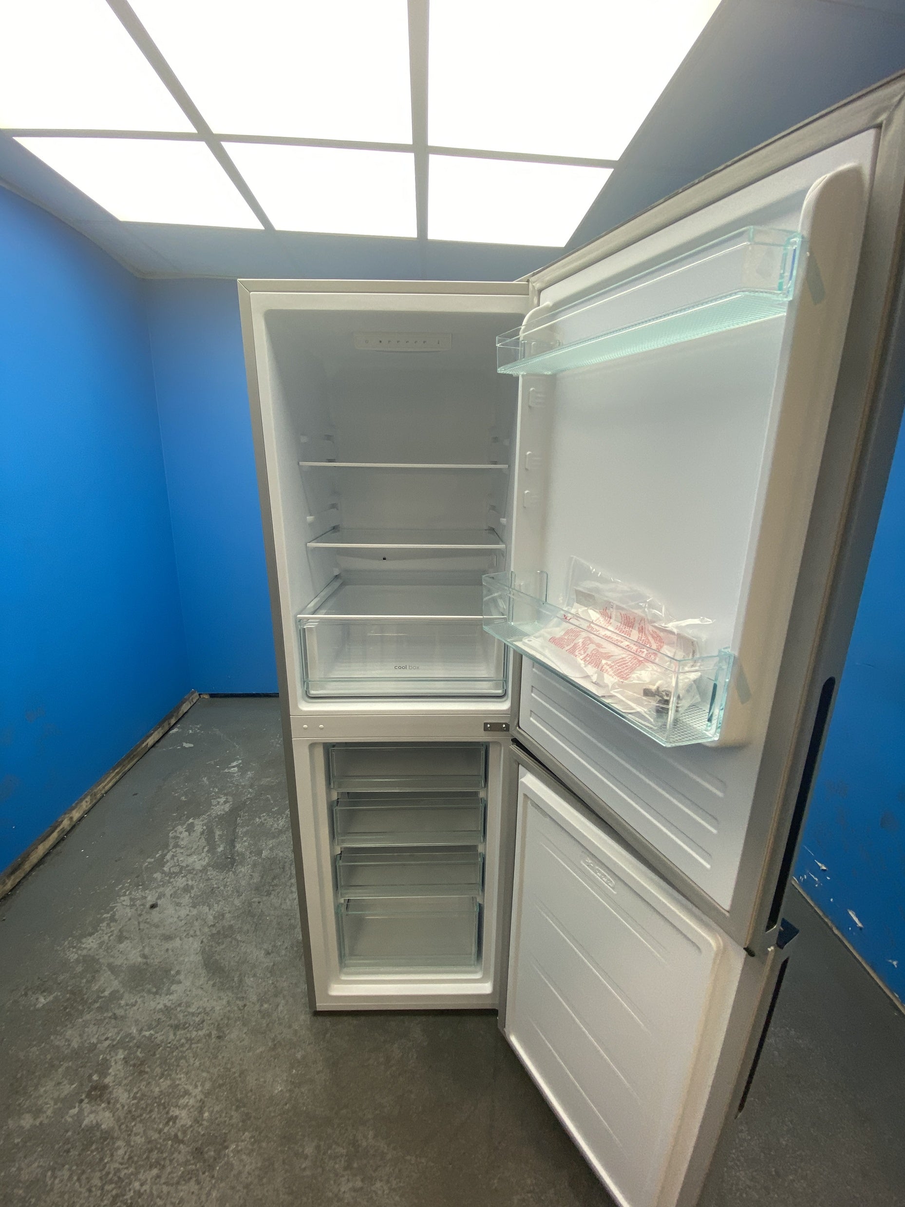 #GRC-162-877 - Candy 54.5cm Fridge Freezer – 252L, Silver, Low Frost, Smart WiFi