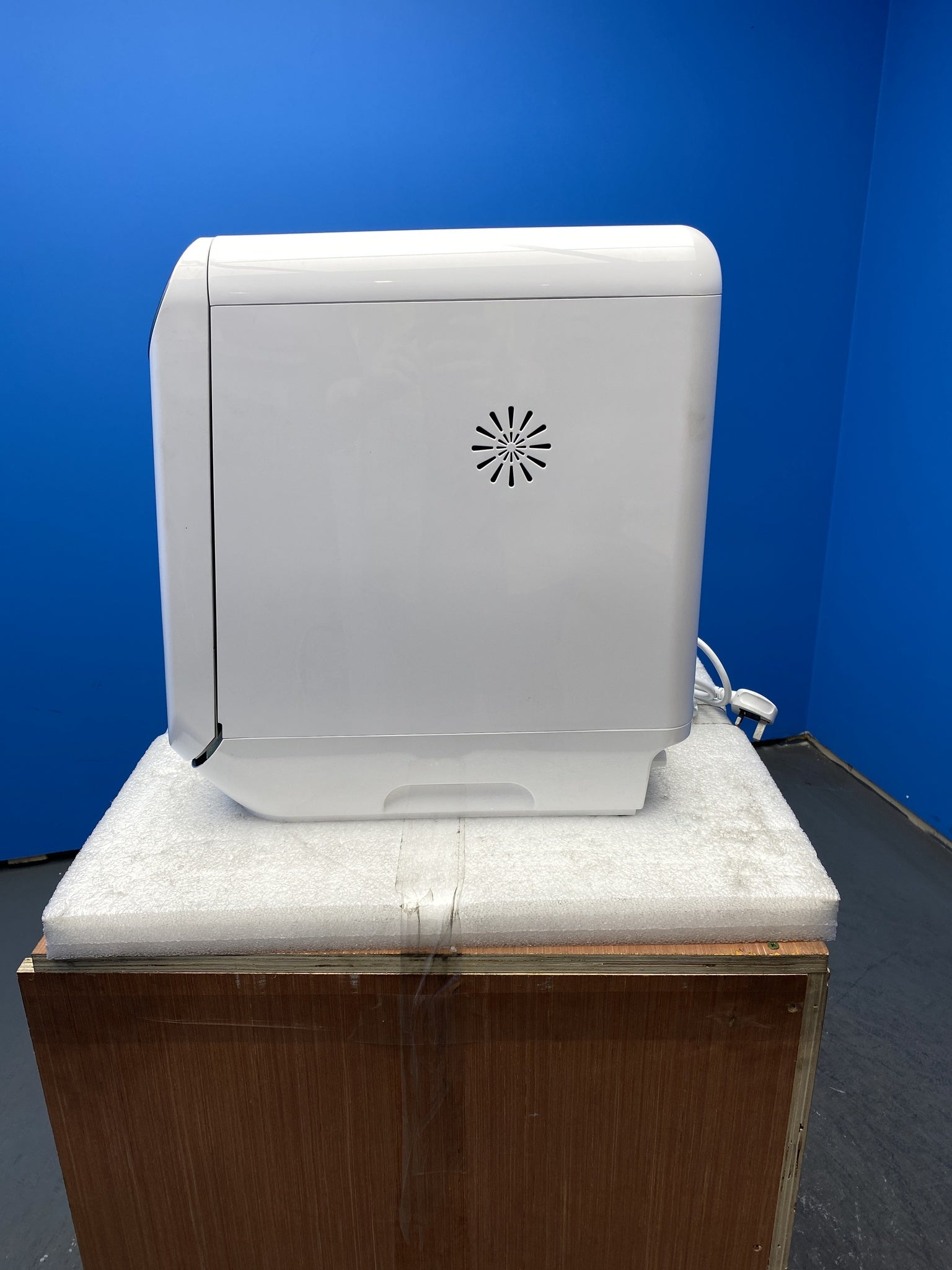 COMFEE' CDWMT305W Mini Plus Tabletop Dishwasher