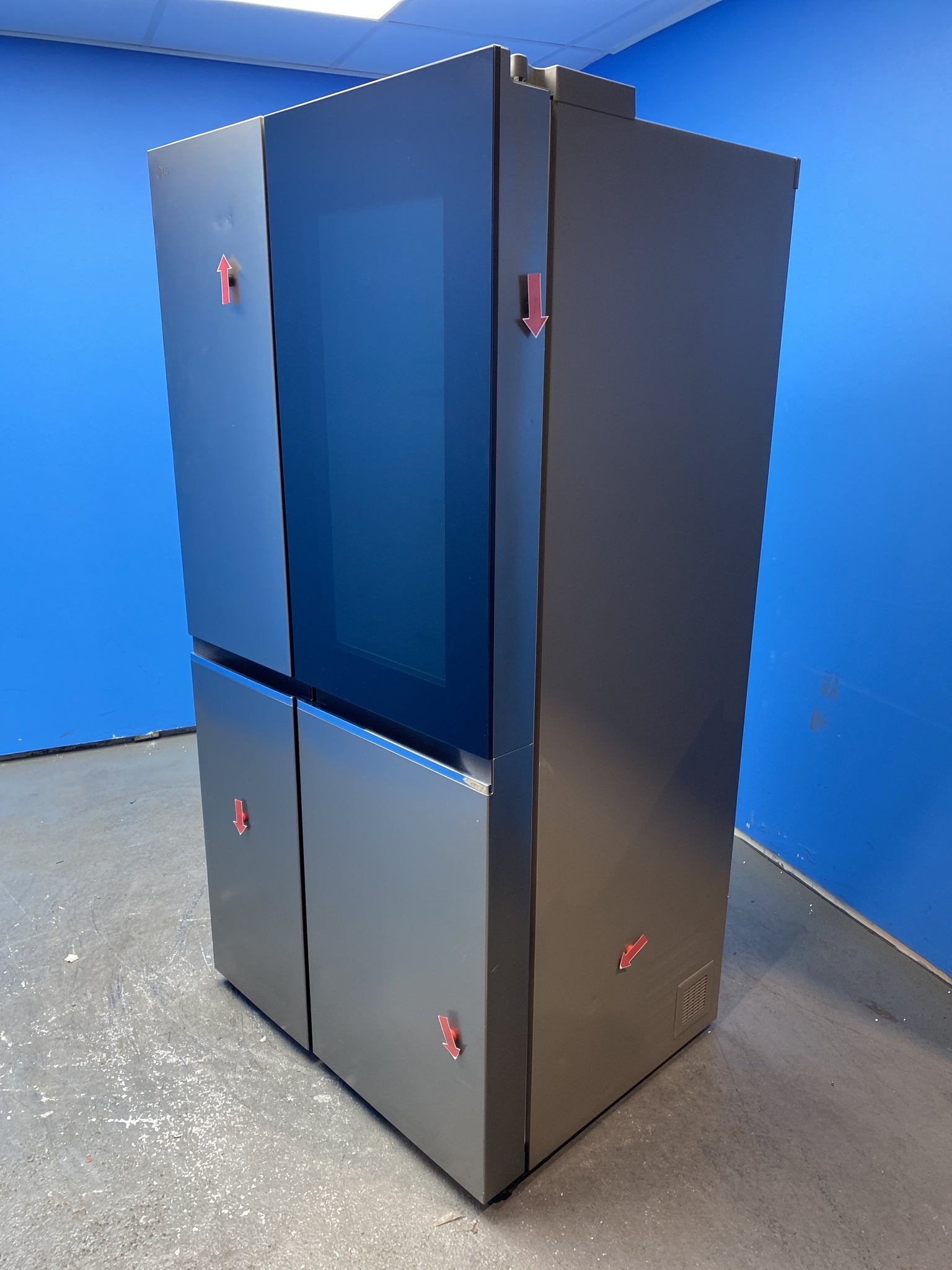 LG GSVV80PYLL 655L InstaView American Fridge Freezer