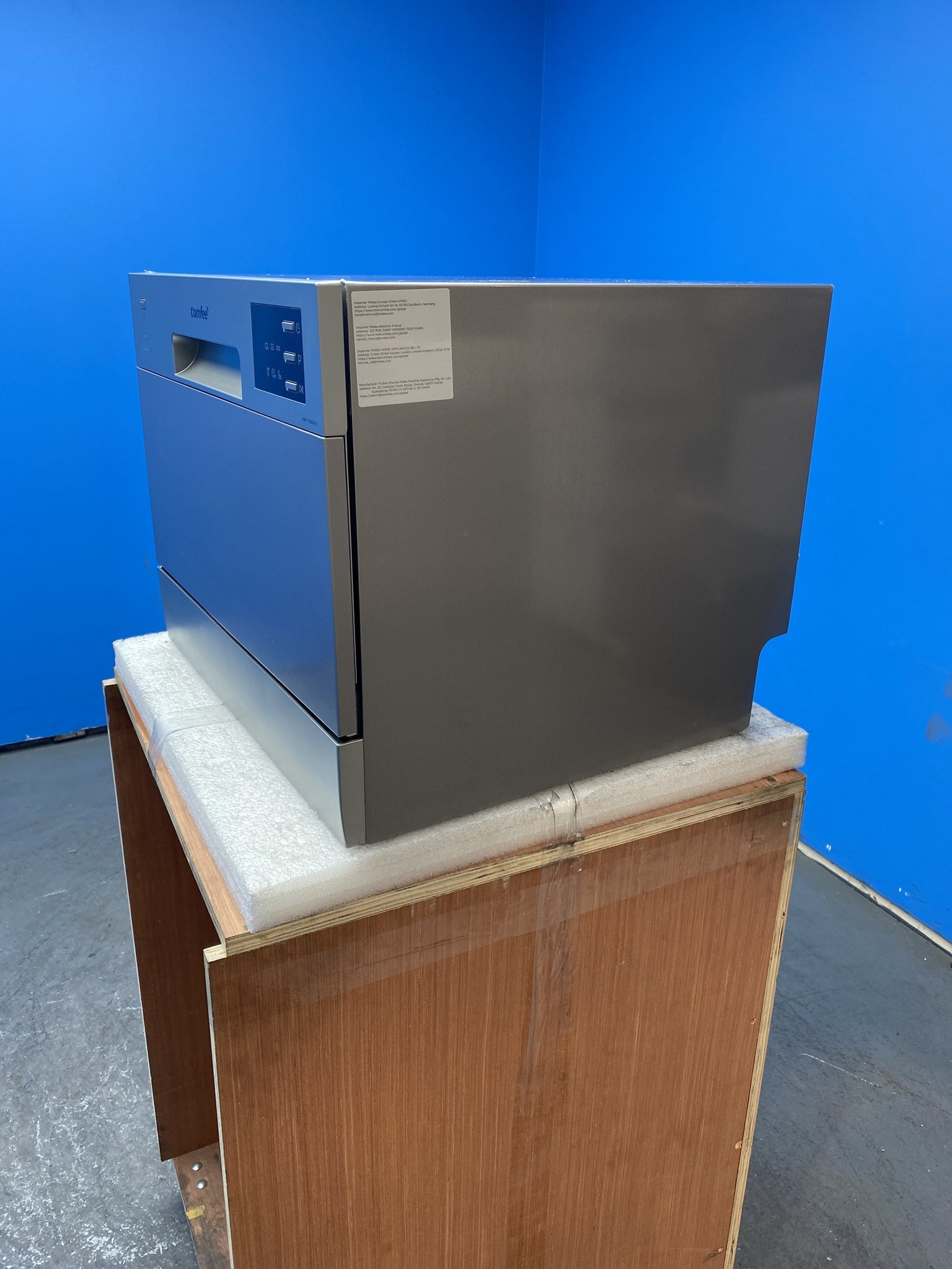 COMFEE' KWH-TD602E-S 6 Place Setting Countertop Dishwasher