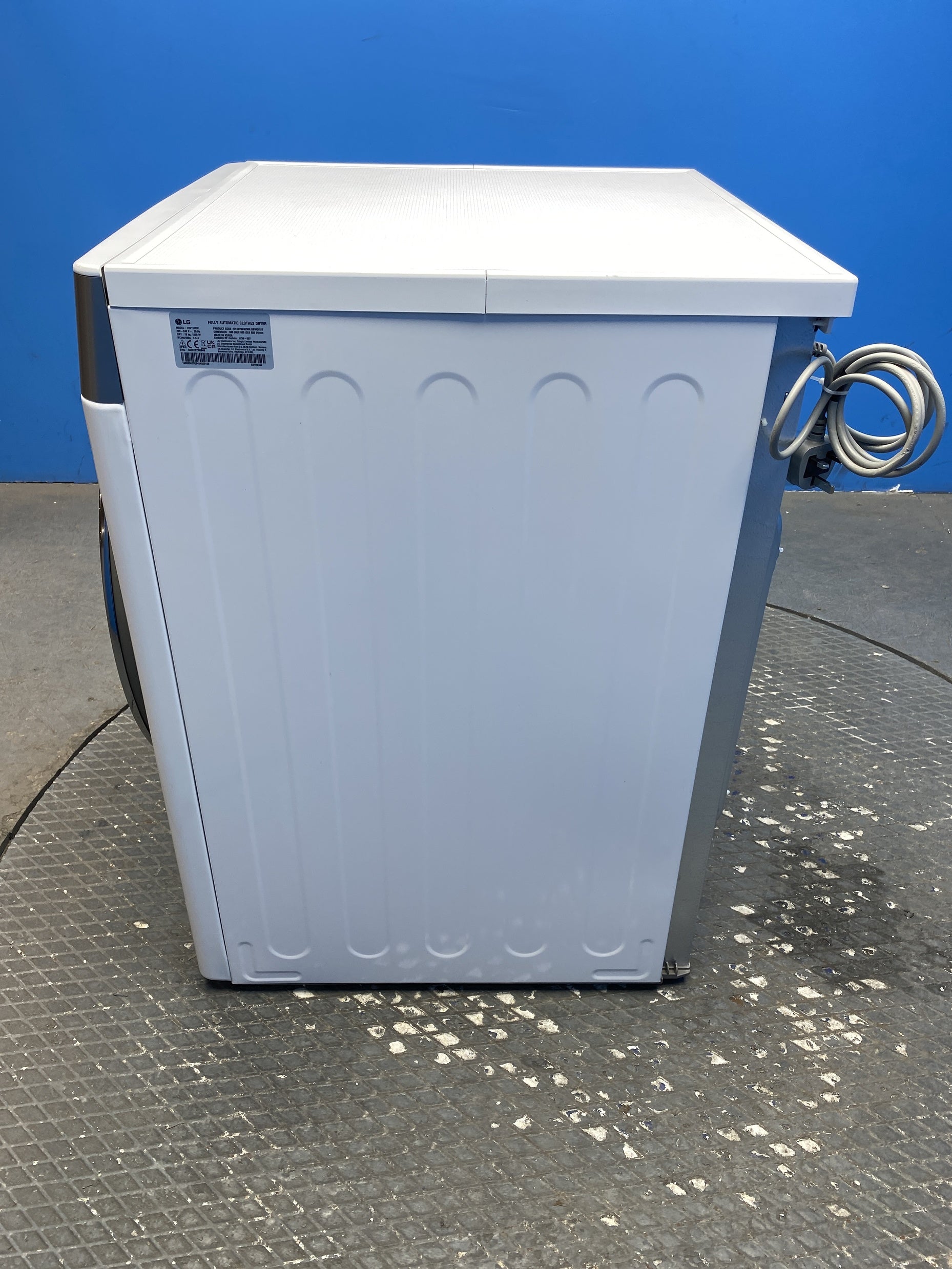 LG Dual Dry™ FDV1110W 10kg Heat Pump Tumble Dryer