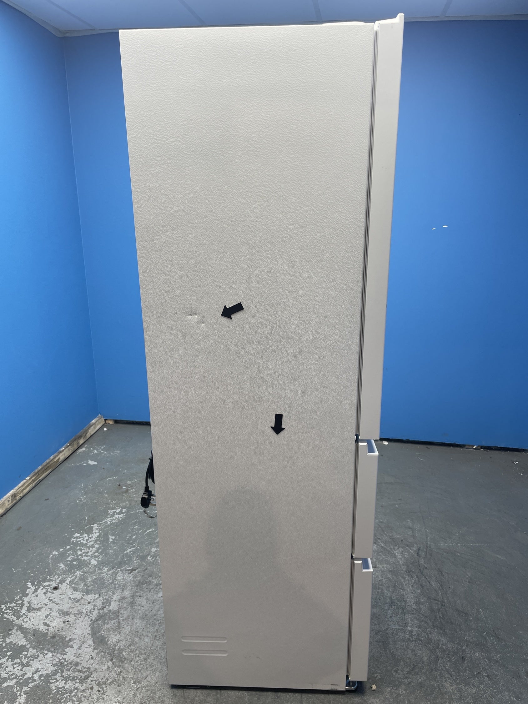 #GRC-145-088 - Haier 3D 55 Series 3 HTR3518ENMWK 60/40 Fridge Freezer