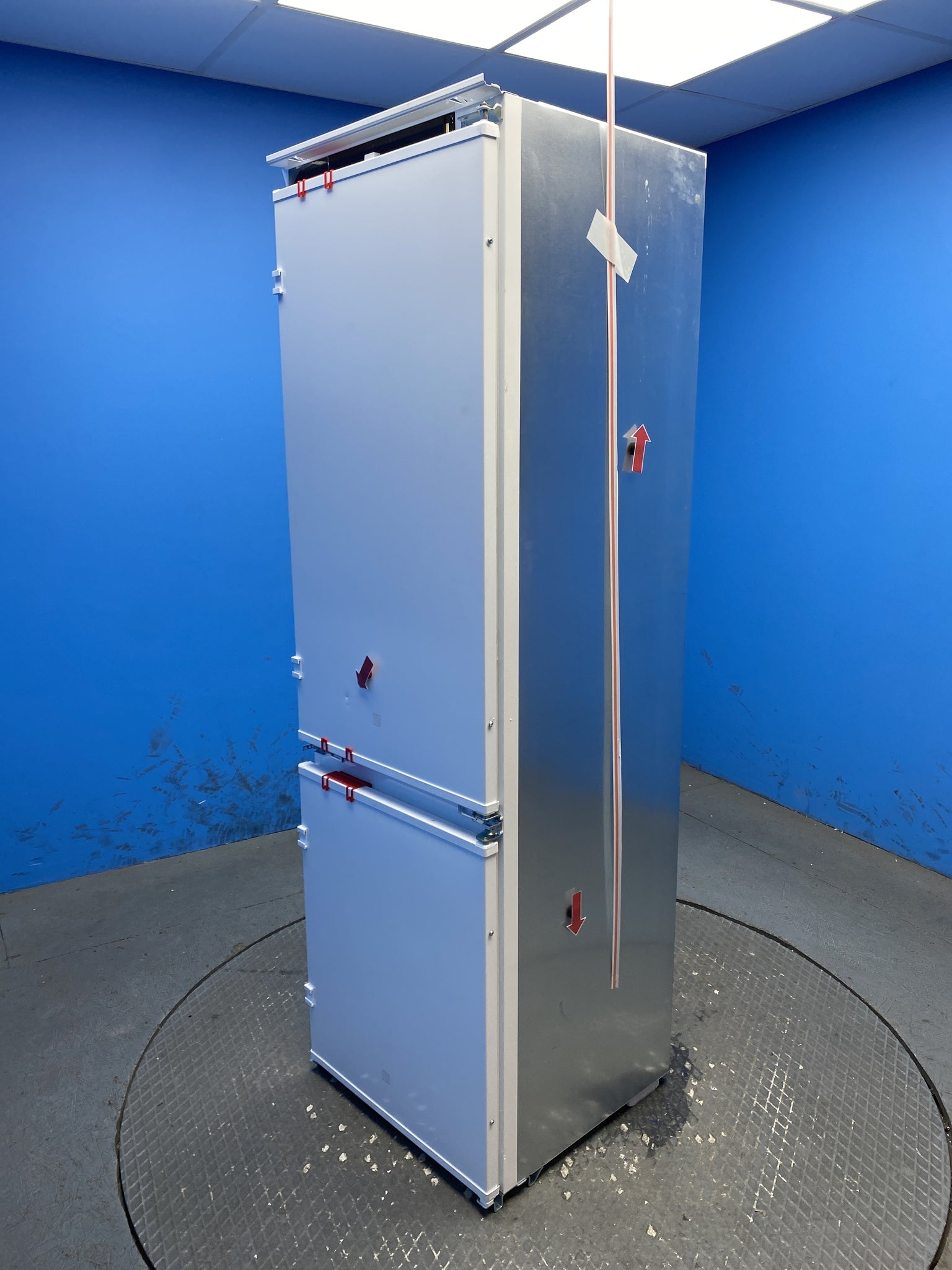 AEG 8000 Series TSC8M181CS 248 Litre No frost Fridge Freezer