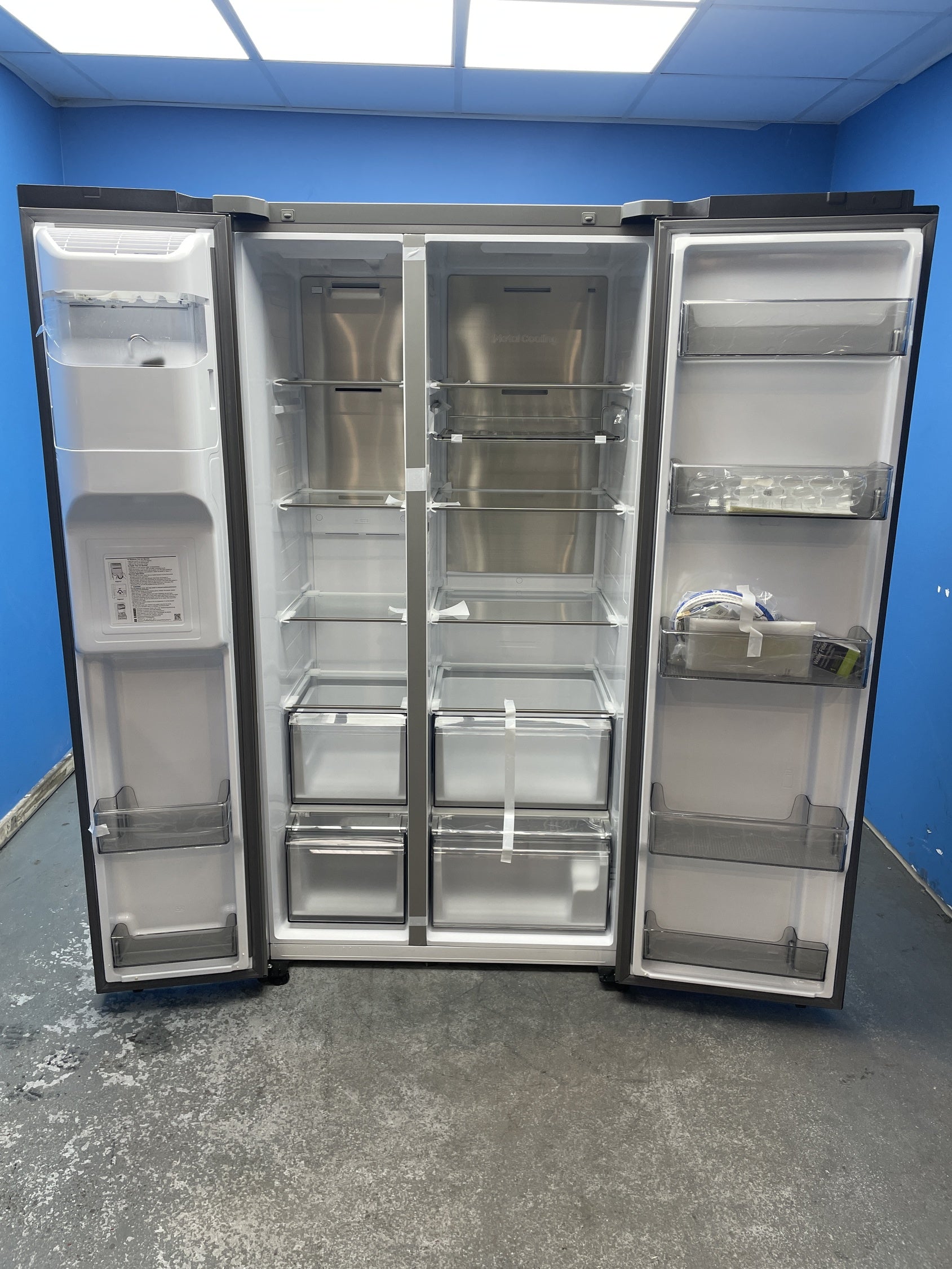 #GRC-145-332 - Samsung Bespoke AI Series 9 RS90F64EETEU American Fridge Freezer