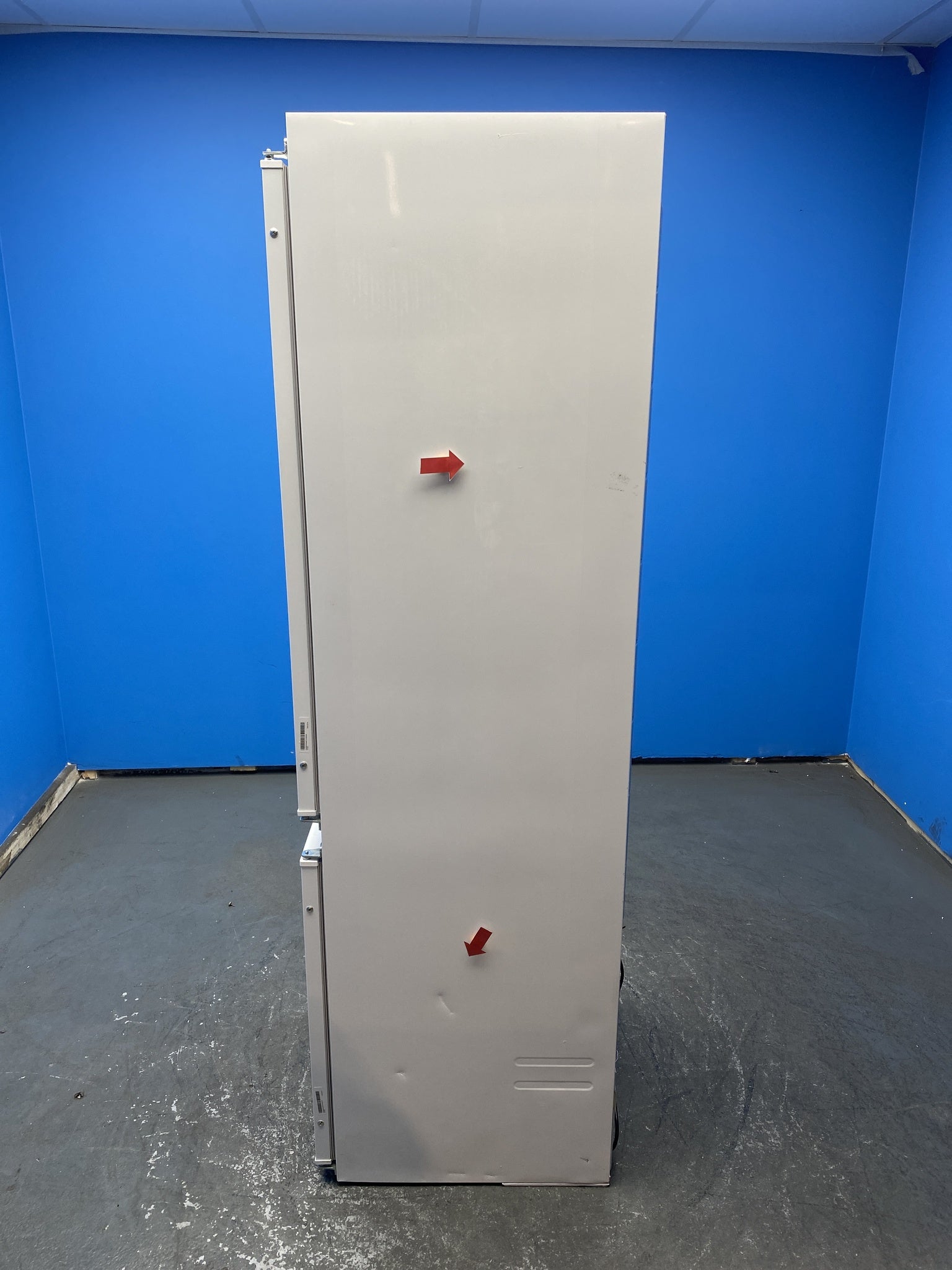 Hoover HONBQL3518EVK Integrated 268 Litre Low Frost Fridge Freezer