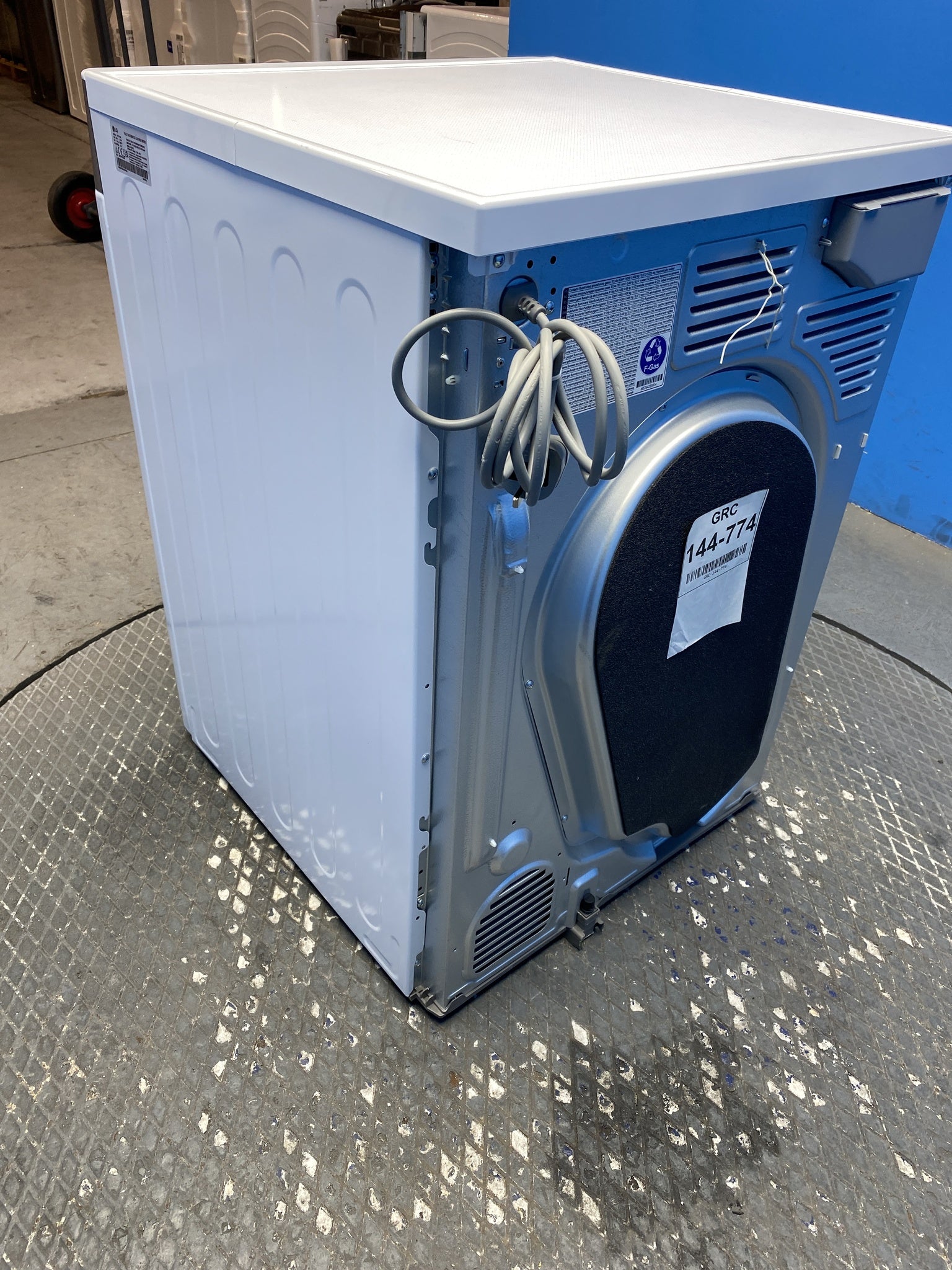 LG Dual Dry™ FDV1110W 10kg Heat Pump Tumble Dryer