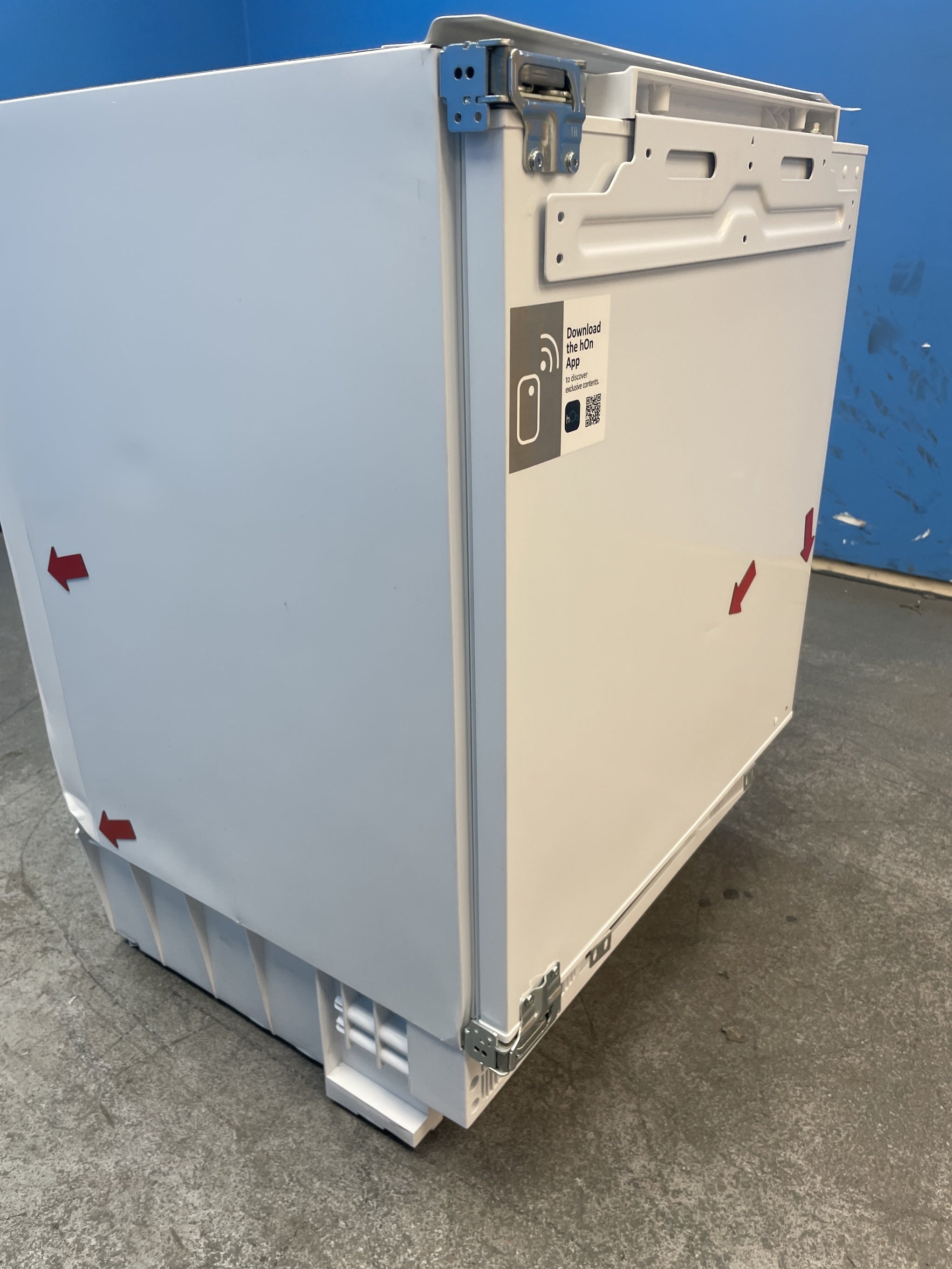 #GRC-157-081 - Hoover HUSE68EWKP Integrated 95 Litre Undercounter Freezer