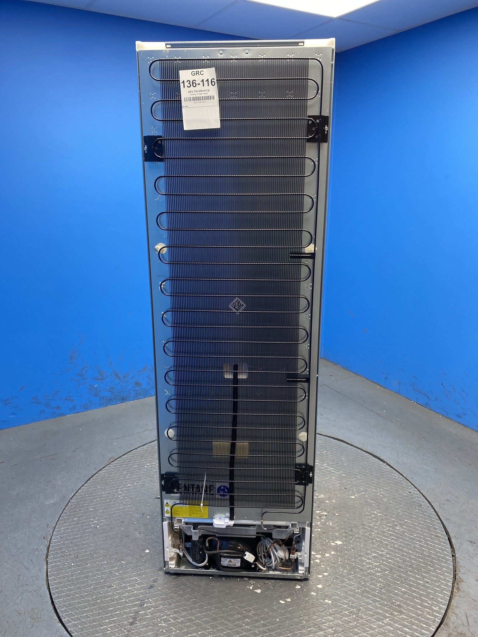 AEG 8000 Series TSC8M181CS 248 Litre No frost Fridge Freezer