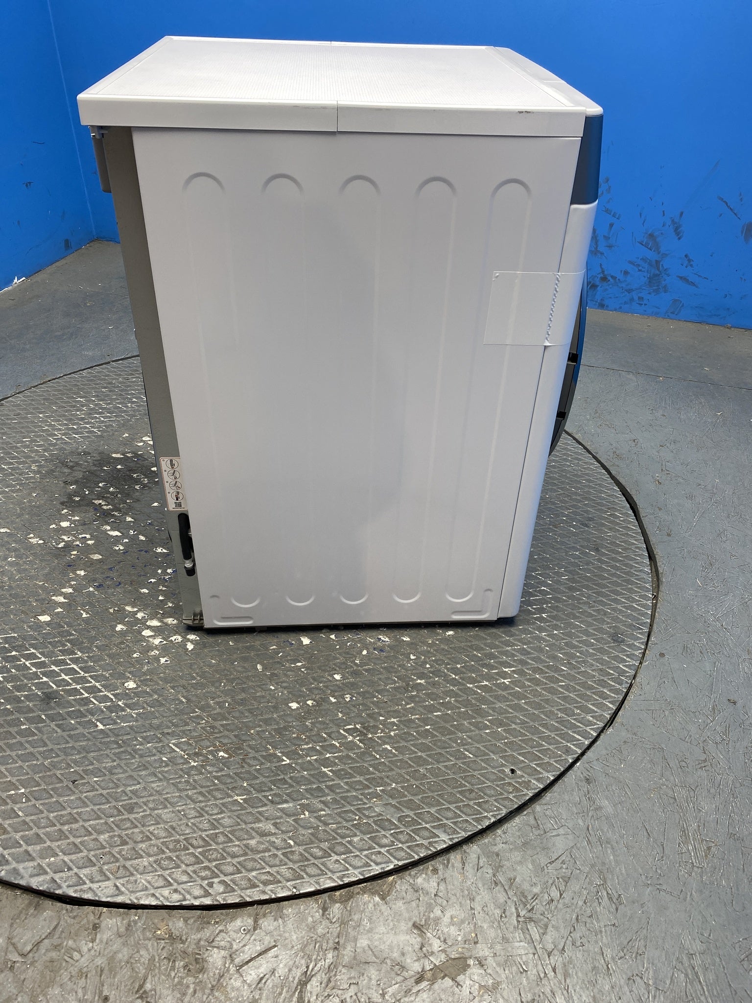 LG Dual Dry™ FDV1110W 10kg Heat Pump Tumble Dryer