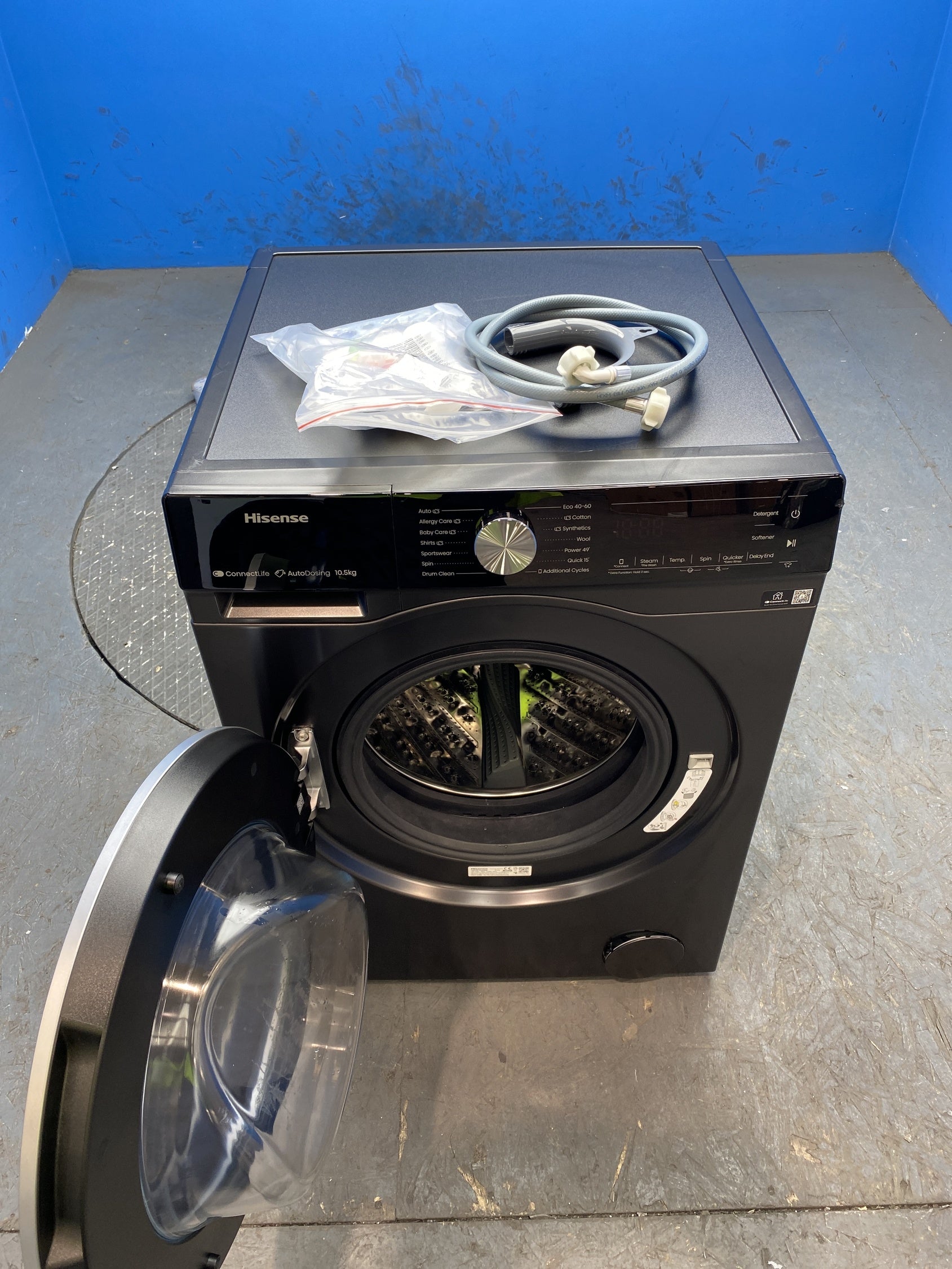 #GRC-136-258 - Hisense WF5S1045BB 10.5kg 1400 Spin Washing Machine