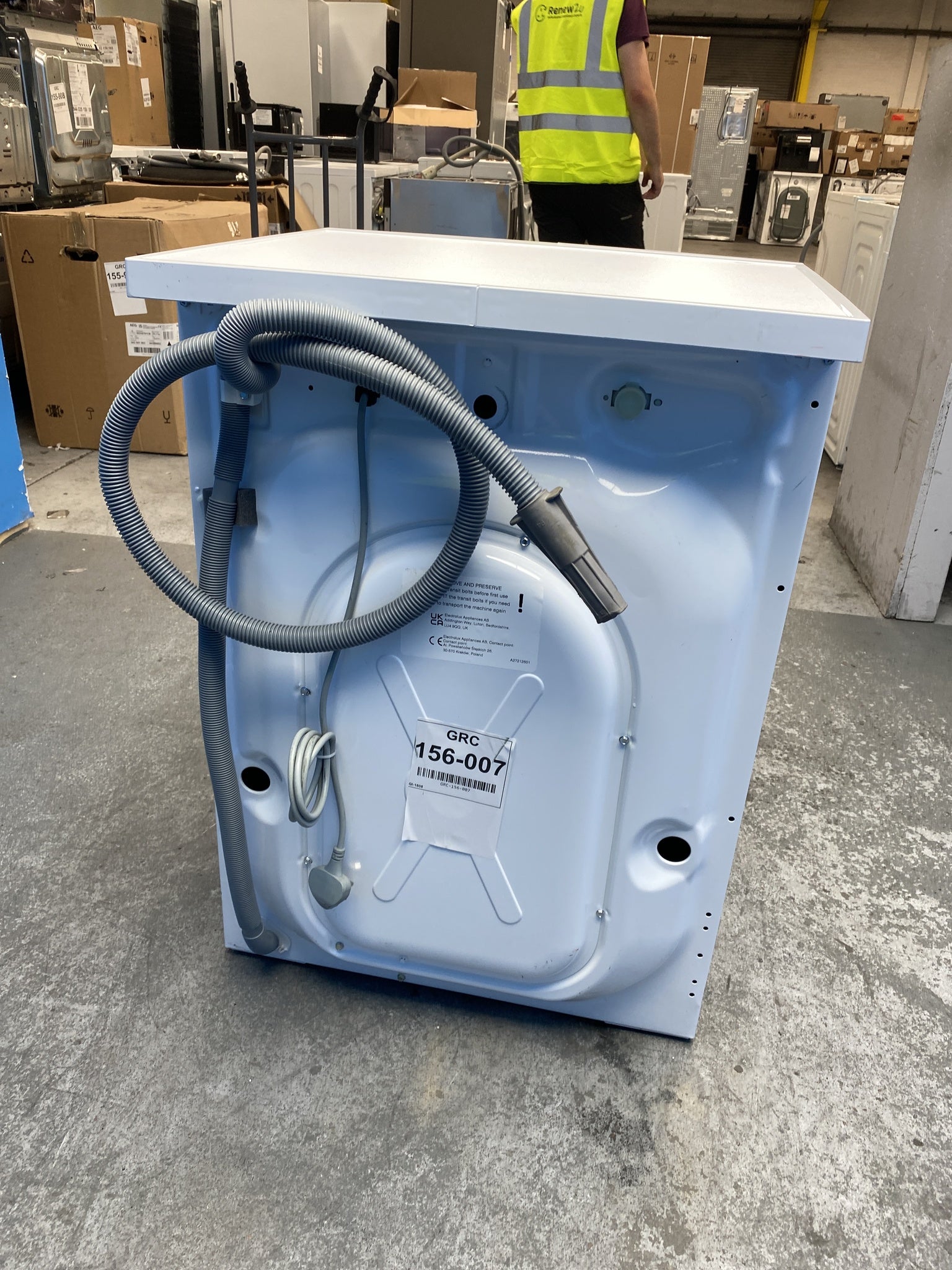 #GRC-156-007 - AEG LFR71844B 7000 8kg 1400rpm ProSteam Washing Machine