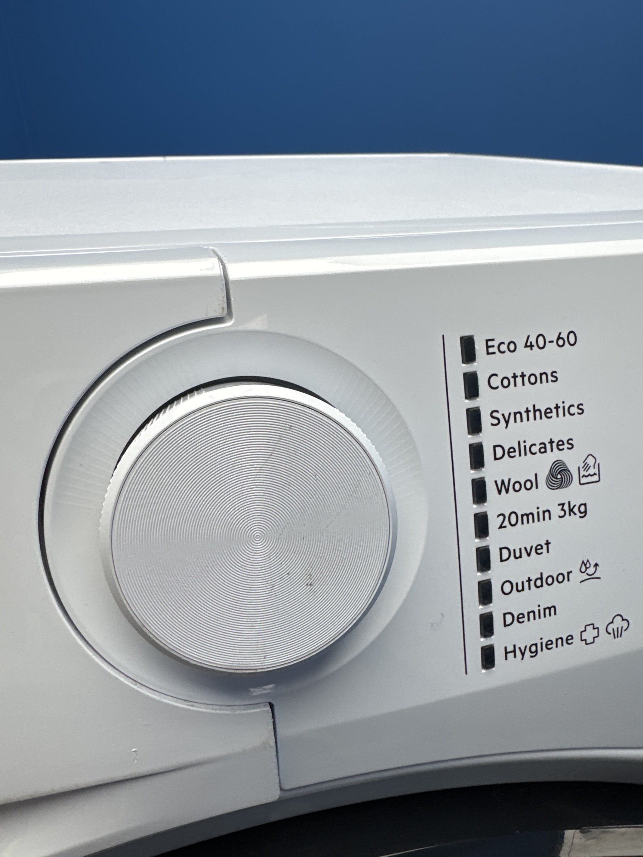 #GRC-154-068 - AEG 6000 ProSense LFR61844B 8kg 1400 Spin Washing Machine