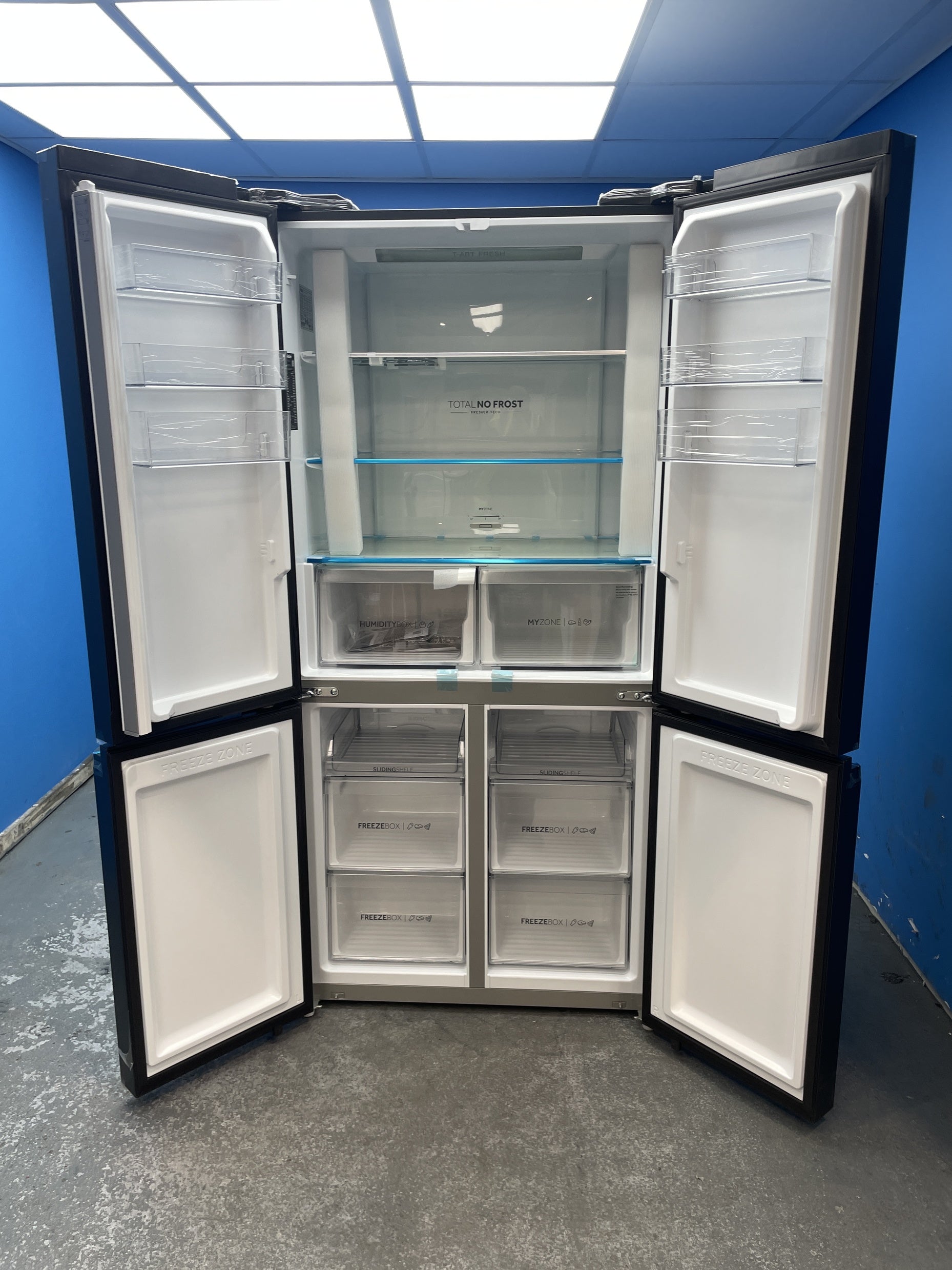 #GRC-145-114 - Haier HCR5919ENMB American Style Series 5 528 Litre Fridge Freezer