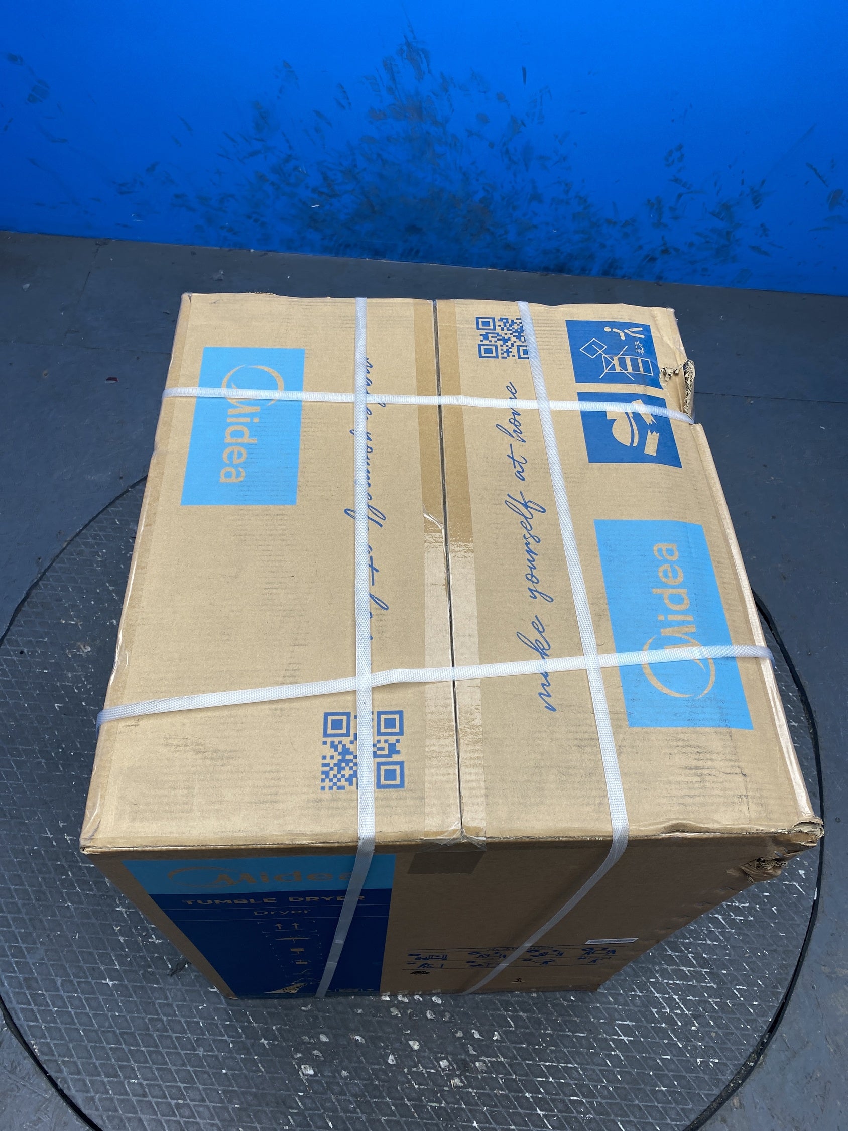 #GRC-158-876 - Midea MD200H80WB/W-UK 8kg Smart Sensor Heat Pump Tumble Dryer
