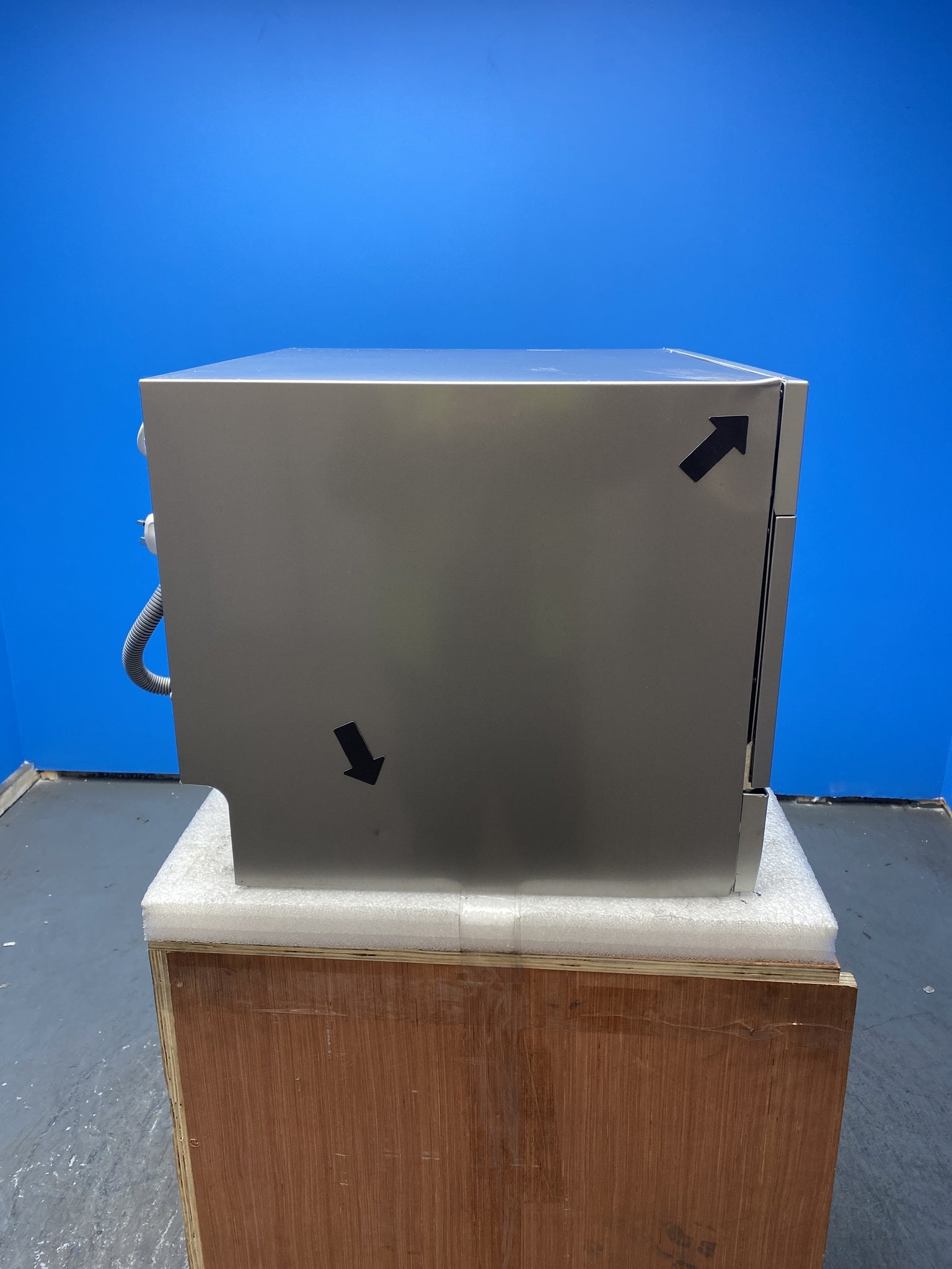 COMFEE' KWH-TD602E-S 6 Place Setting Countertop Dishwasher