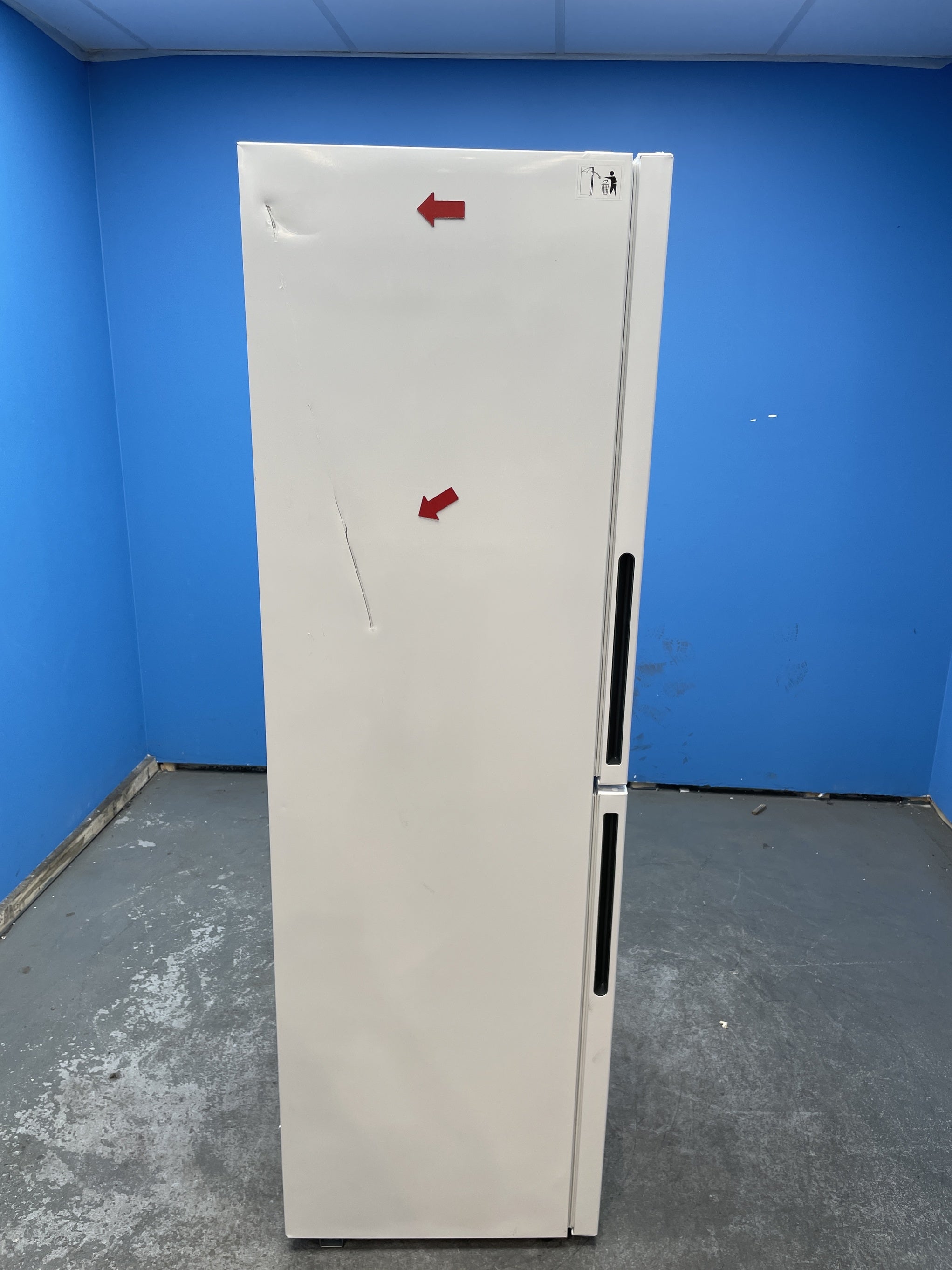 #GRC-160-430 - Hoover HOCT3L517EWWK-1 246 Litre Low Frost Combi Fridge Freezer