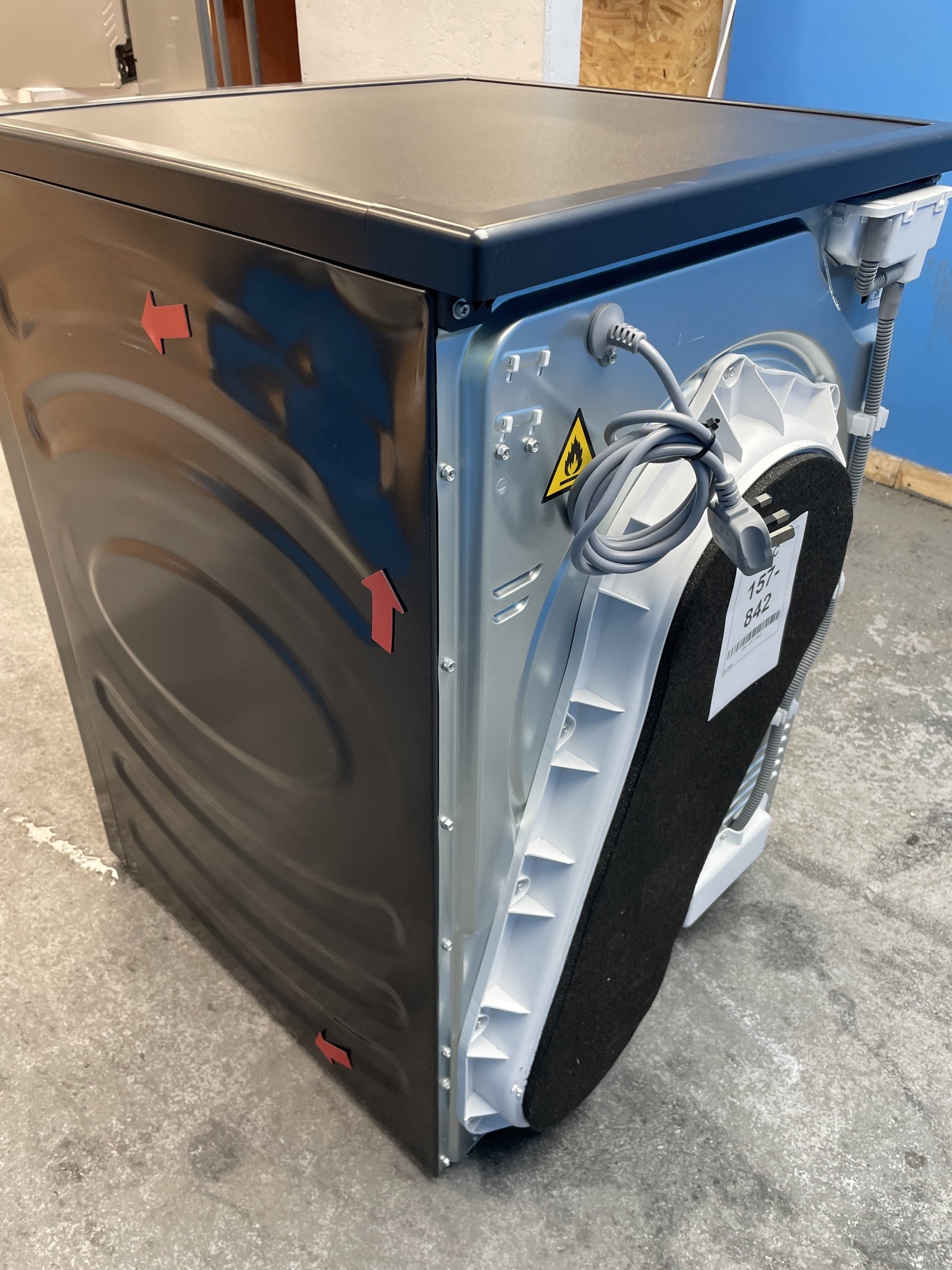 #GRC-157-842 - Hisense DH5S902BB 9kg Heat Pump Tumble Dryer
