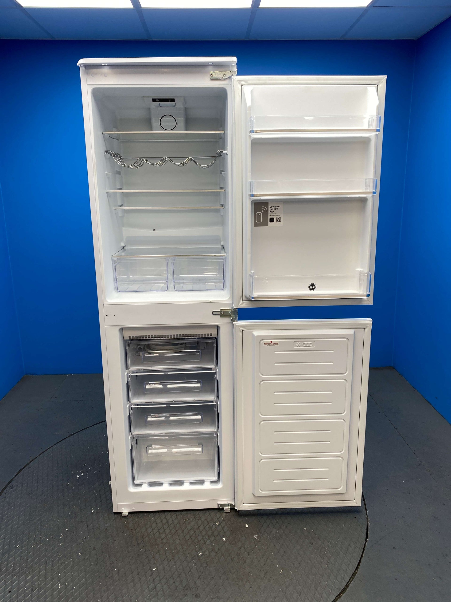 Hoover HOB50N518EVK Integrated 228 Litre Frost Free Fridge Freezer