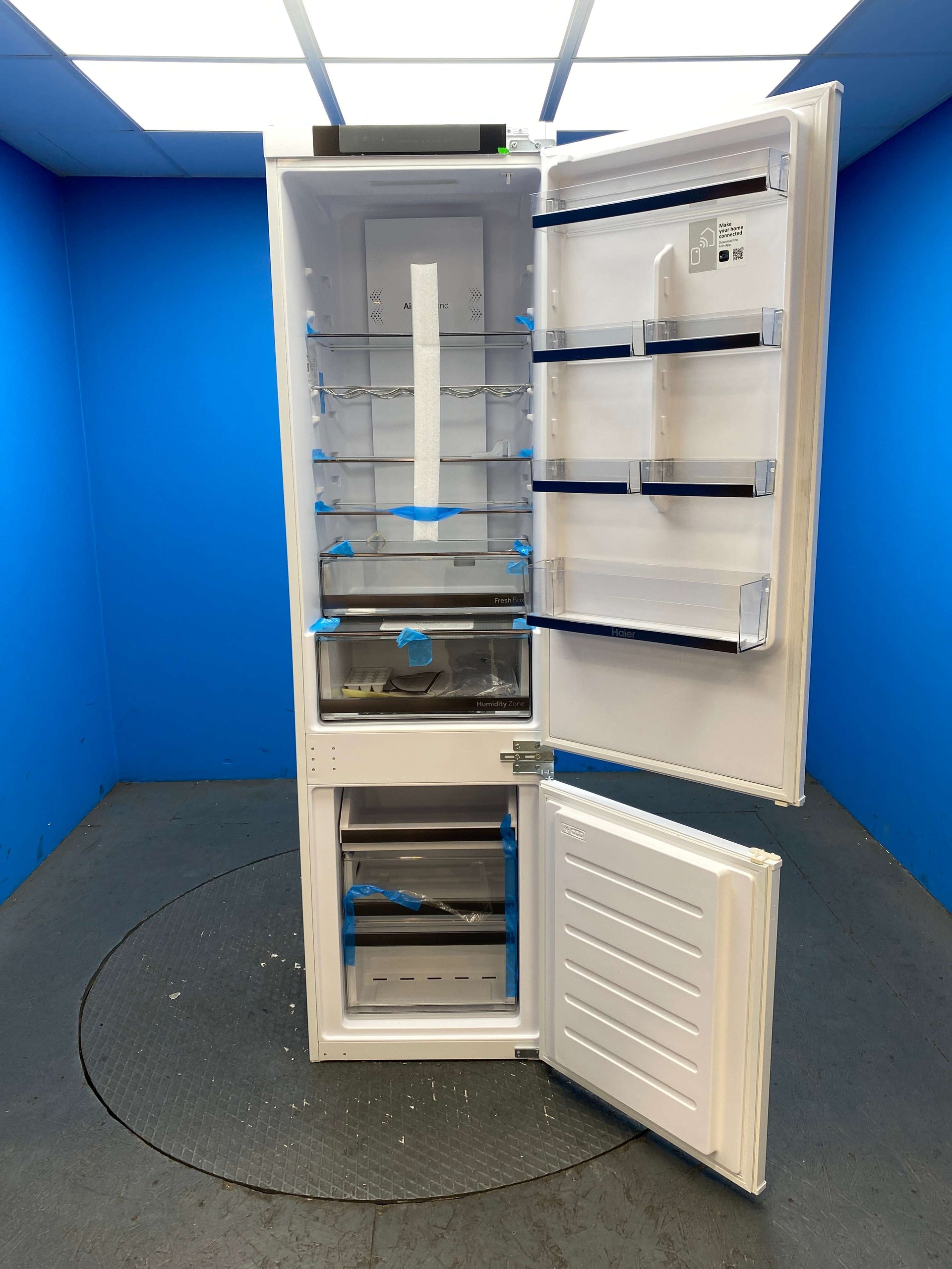 Haier HBW5519EK 281 Litre Series 6 Integrated Fridge Freezer