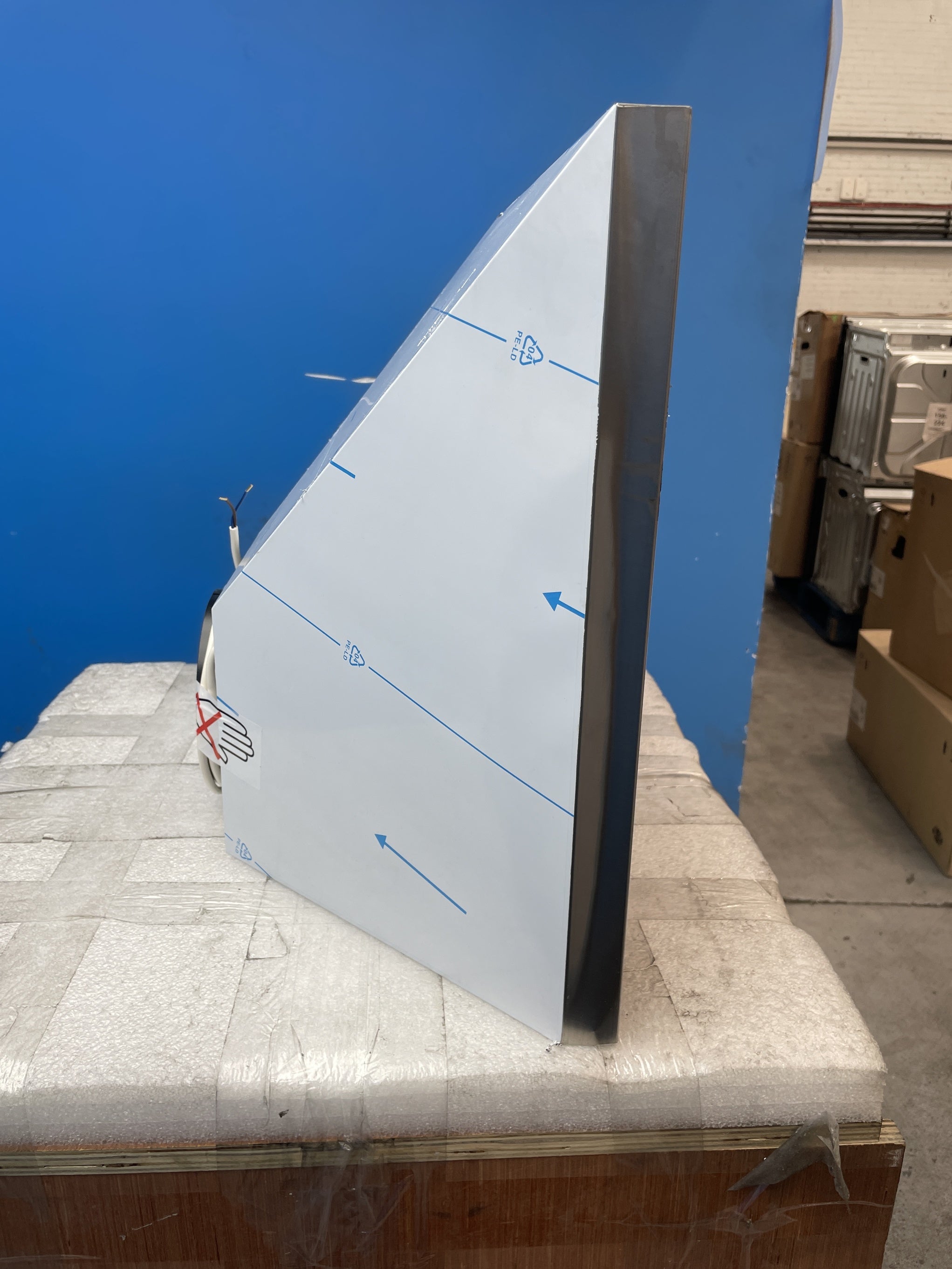 #GRC-158-294 - Electrolux LFC316X 60cm Stainless Steel Pyramid Chimney Hood
