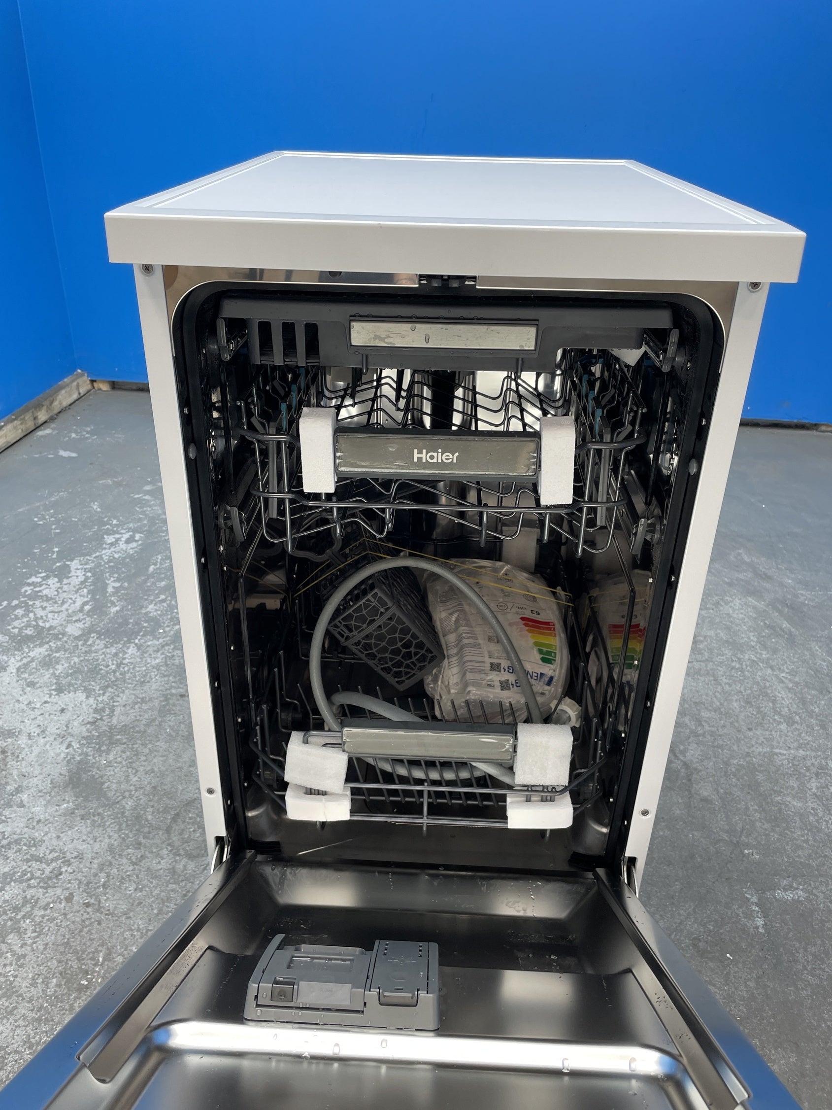 #GRC-160-707 - Haier I-Pro Shine Series 5 XF1C3TB1FW-80 Slimline 11 Place Dishwasher