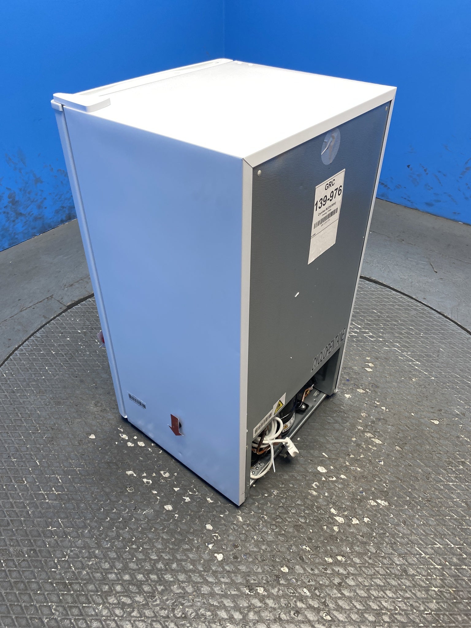 Comfee RCD93WH2(E) Under Counter Fridge with Cooler Box