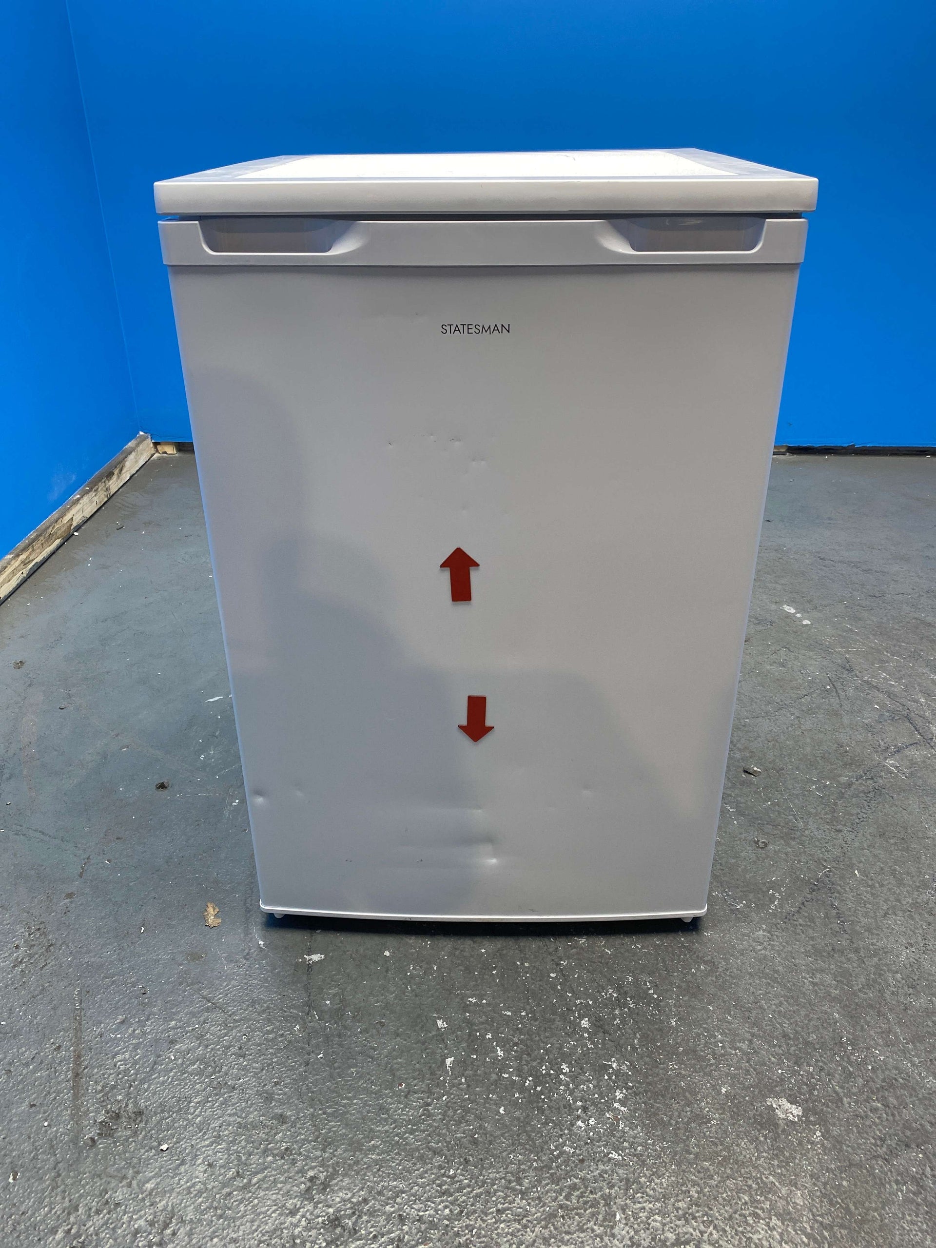 Statesman L255W 113 Litre 55cm Under Counter Fridge