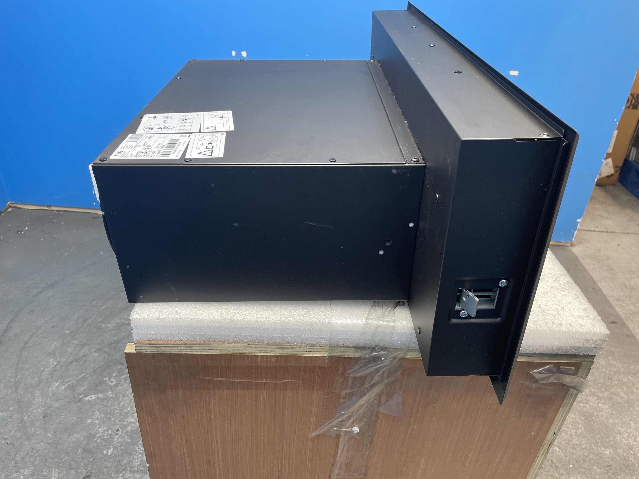#GRC-156-013 - AEG GDG969AB 9000 AutoSense 80cm Built-in Canopy Cooker Hood