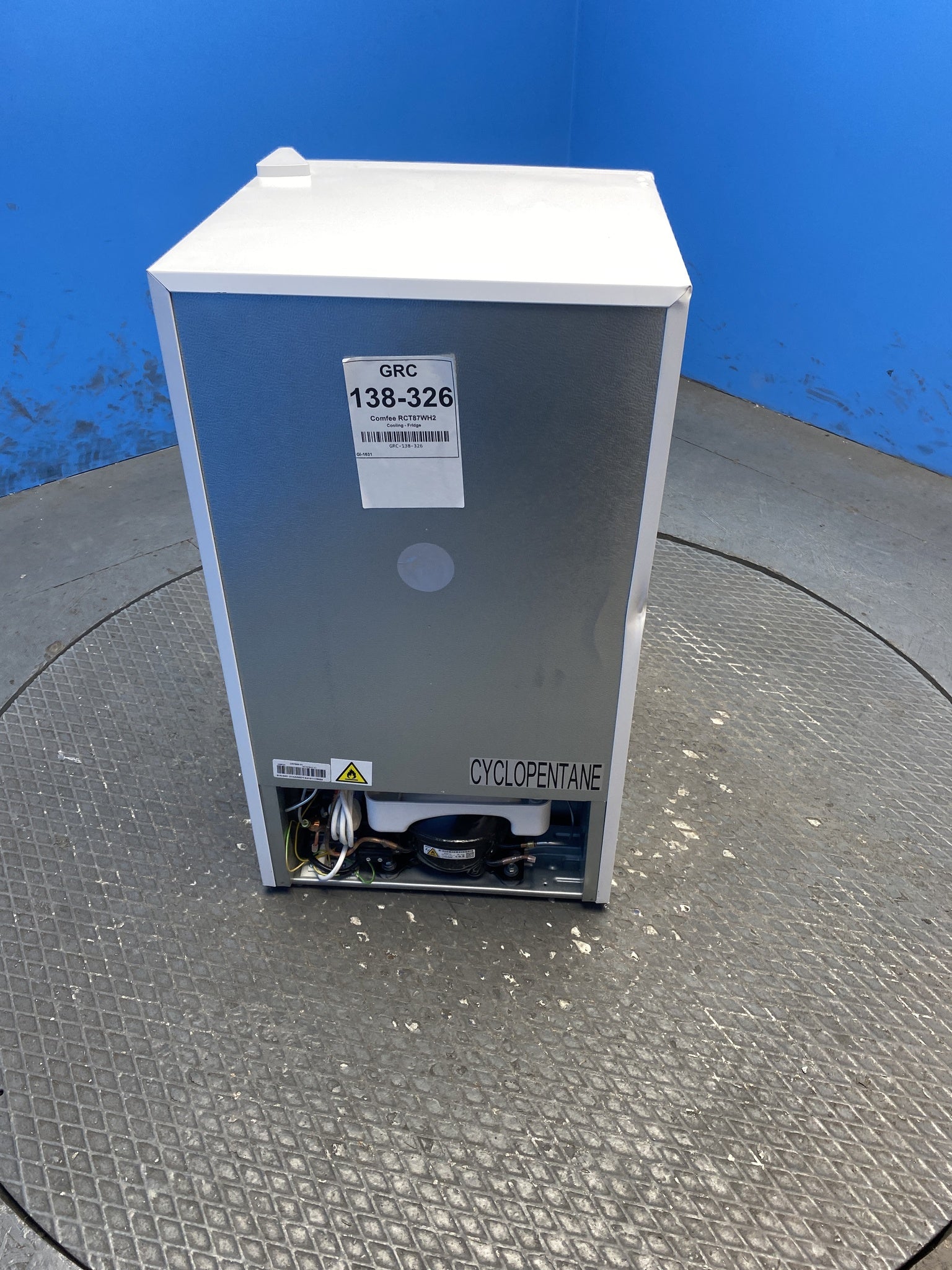 COMFEE’ RCT87WH2(E) 87L Under Counter Fridge Freezer