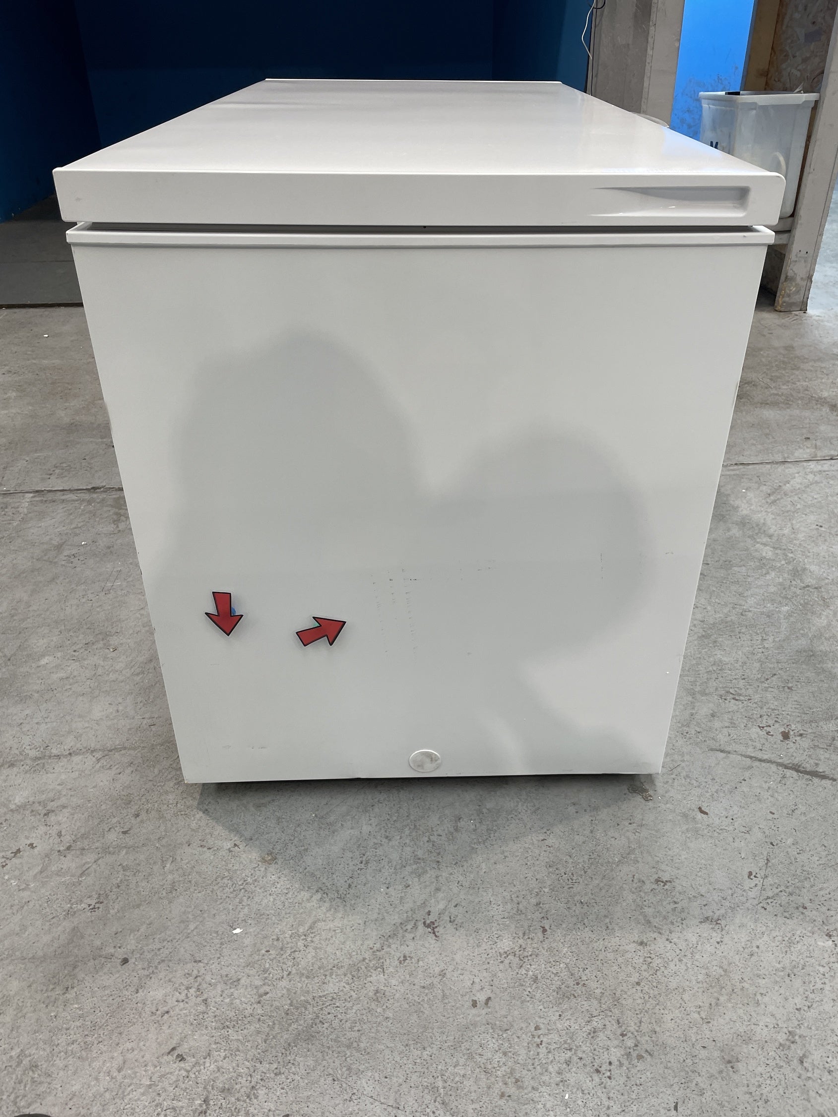 #GRC-136-243 - Hisense FC571D4AWLYE 372L Winter Guard Chest Freezer