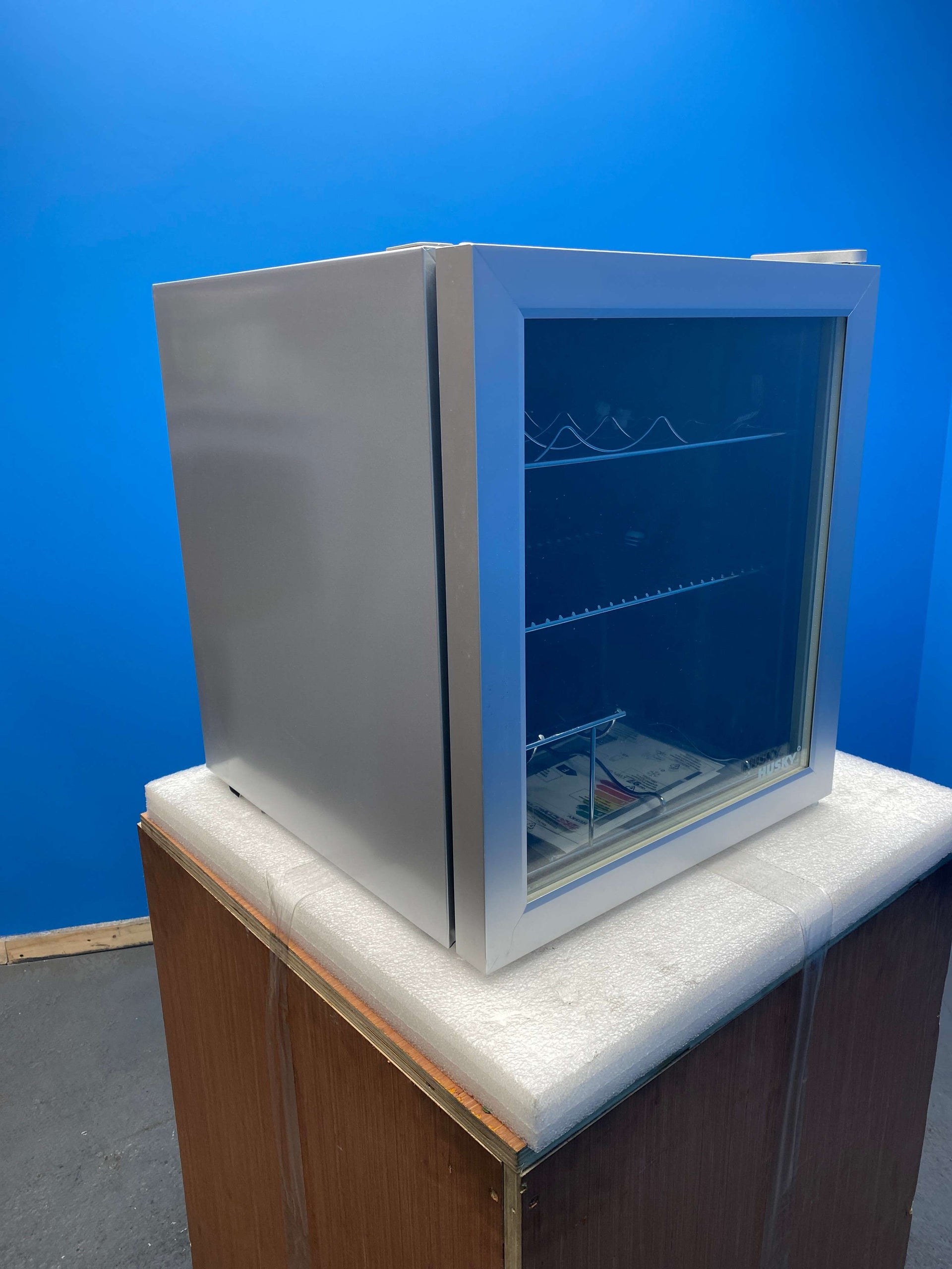 Husky HU0281 48L Countertop Drinks Cooler