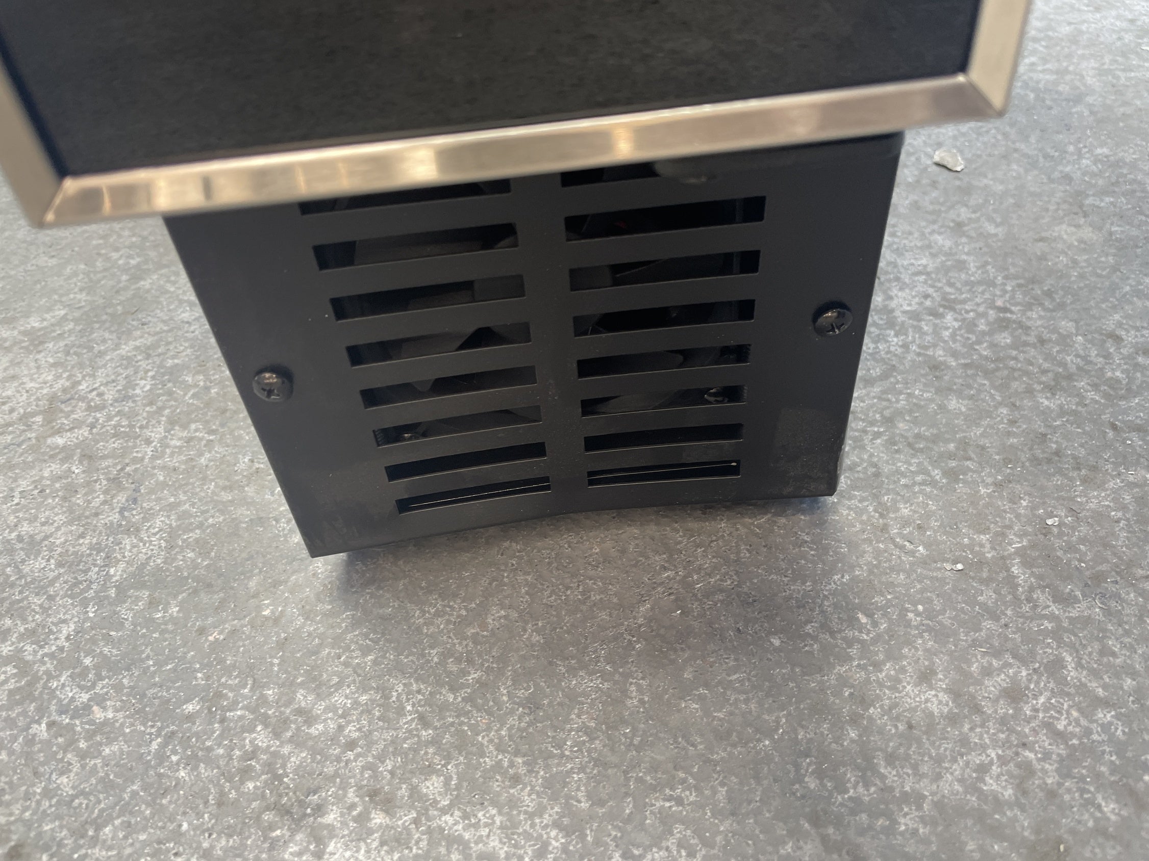 #GRC-162-616 - Hoover HWCB15UK/1 H-WINE 300 7 Bottle Slim Wine Cooler