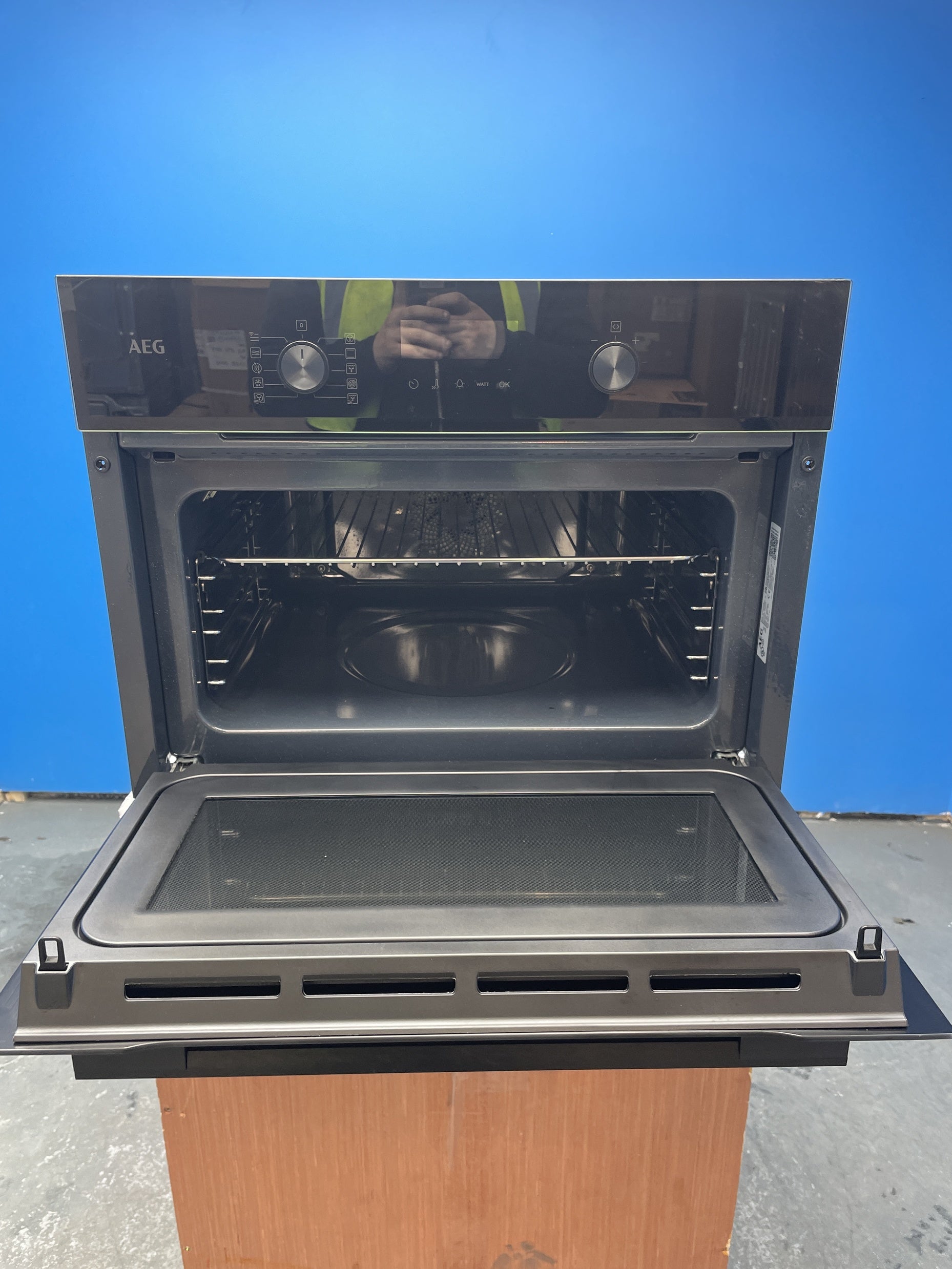 #GRC-150-146 - AEG NKK6N50PB CombiQuick Built-In Combination Microwave