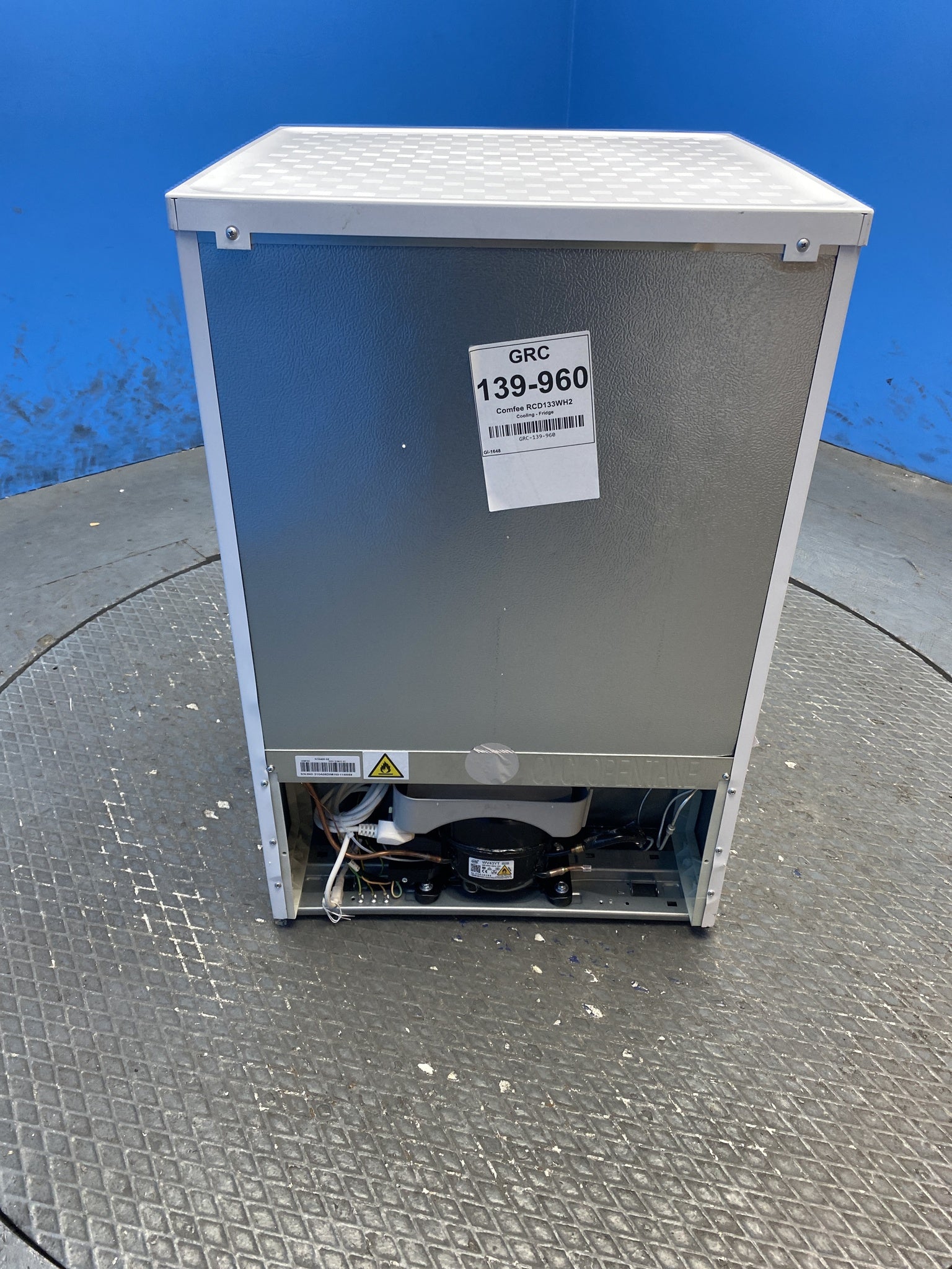 COMFEE' RCD133WH2(E) 131L Under-Counter Larder Fridge