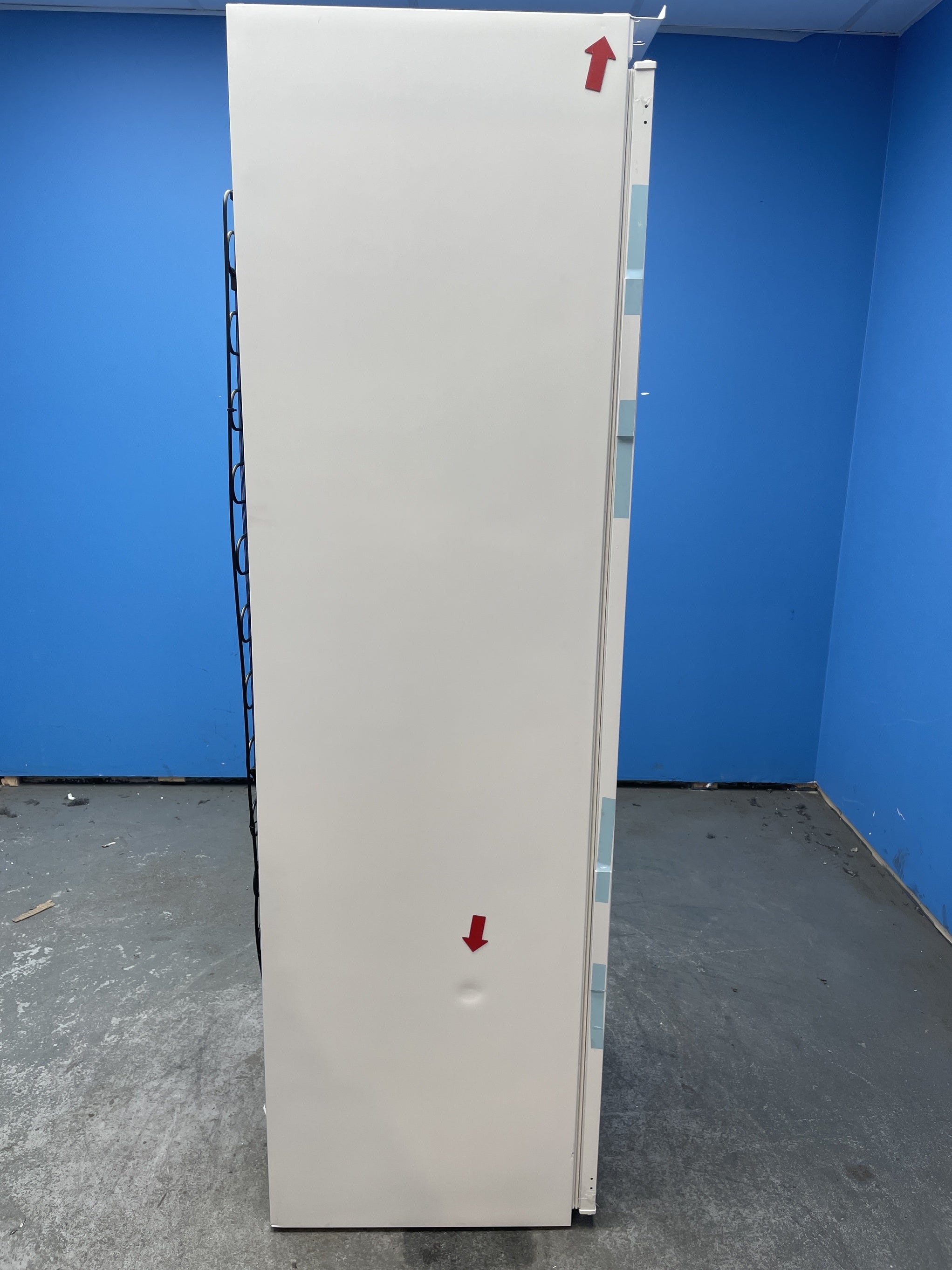 #GRC-157-746 - Haier HAMS518EWK Integrated 316L Tall Larder Fridge