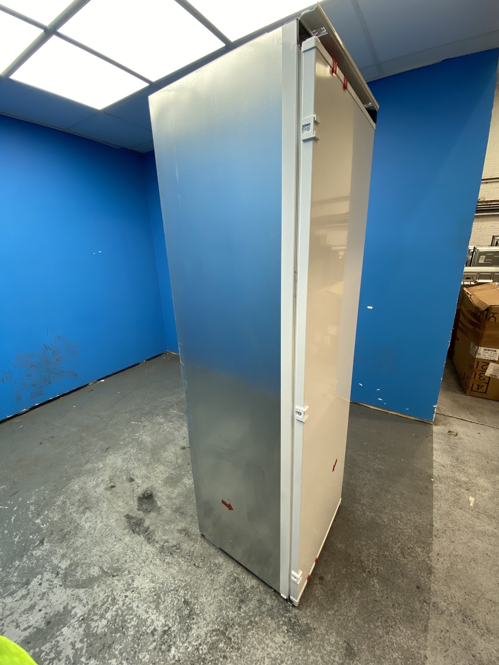 #GRC-155-901 - AEG 6000 Series TK6DS181ES Integrated Tall Larder Fridge