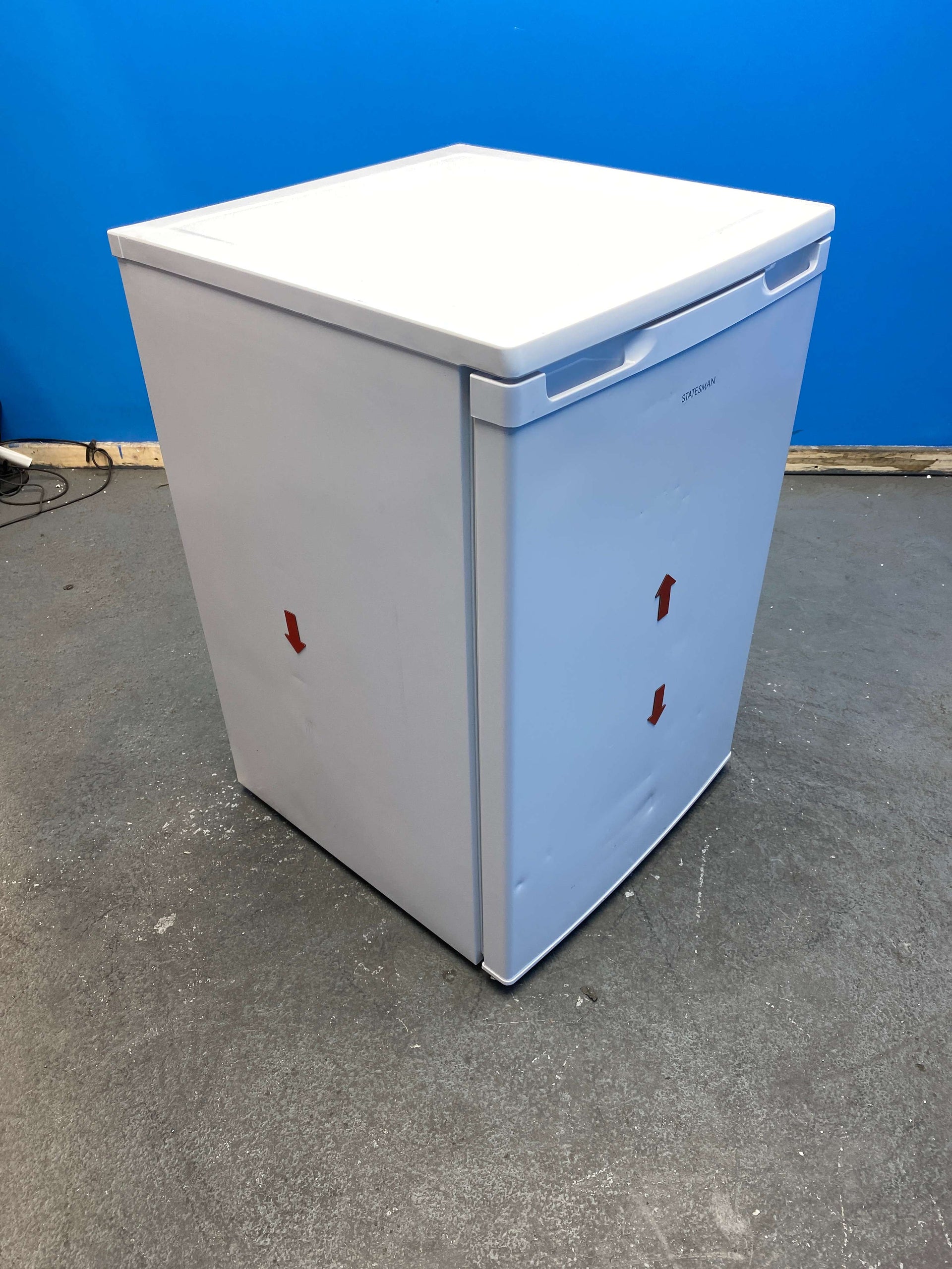 Statesman L255W 113 Litre 55cm Under Counter Fridge