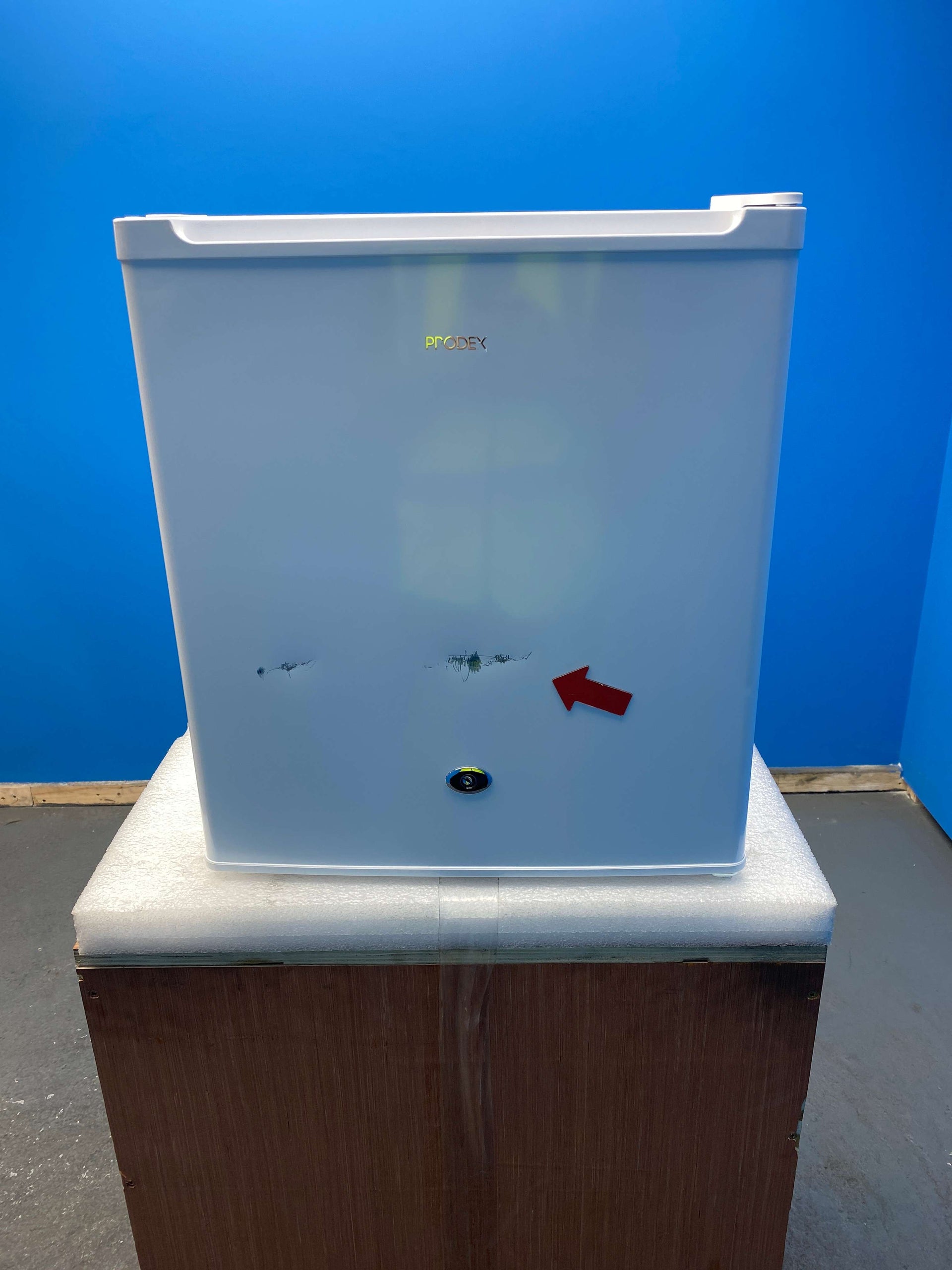 Prodex PX3711W 41 Litre Table Top Mini Fridge