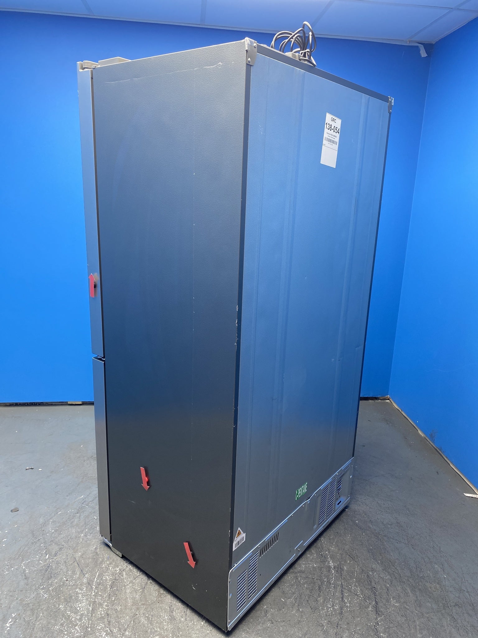 Hoover HSC918ENXK 567L No Frost American Style Fridge Freezer