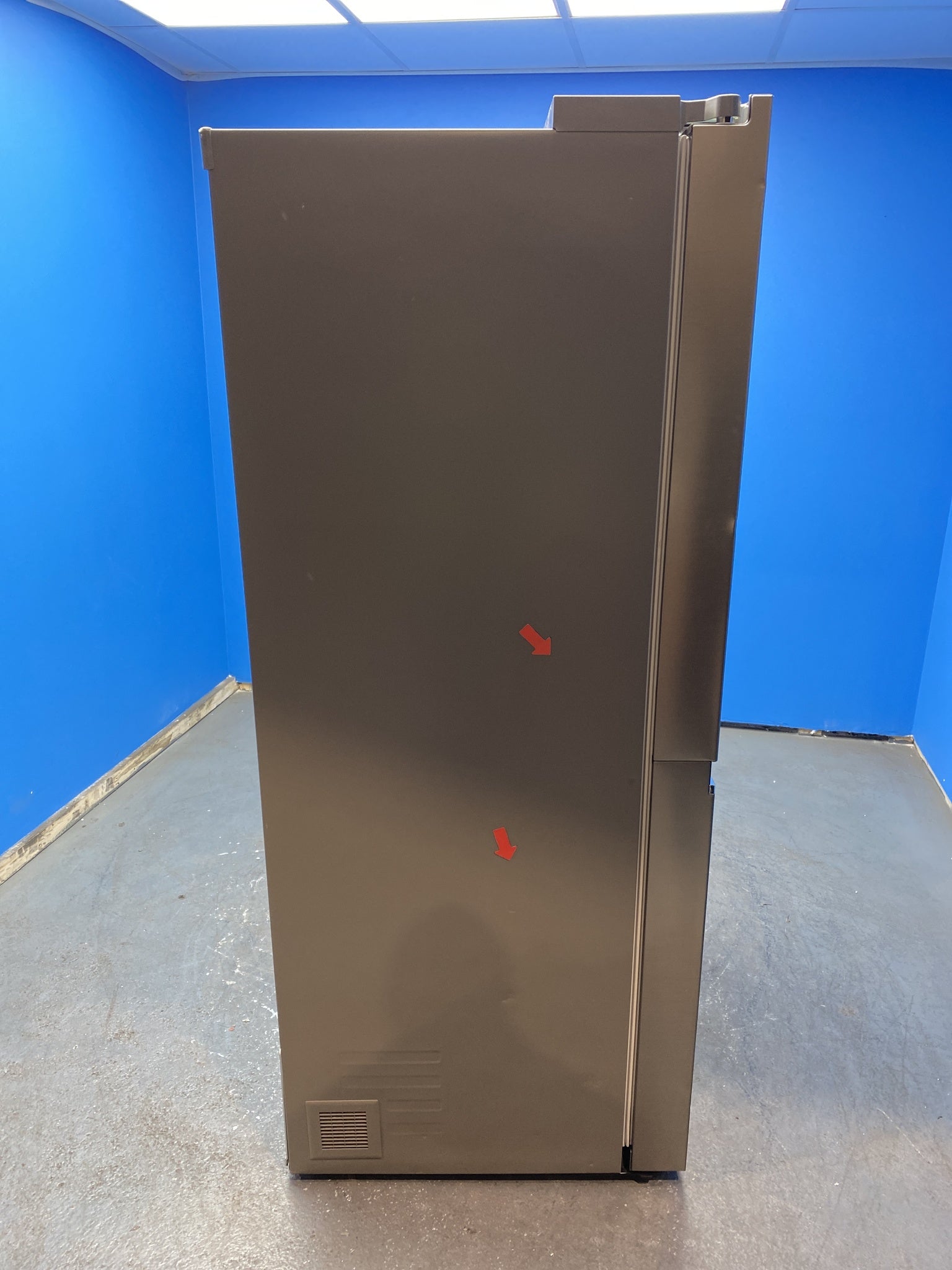 LG GSVV80PYLL 655L InstaView American Fridge Freezer