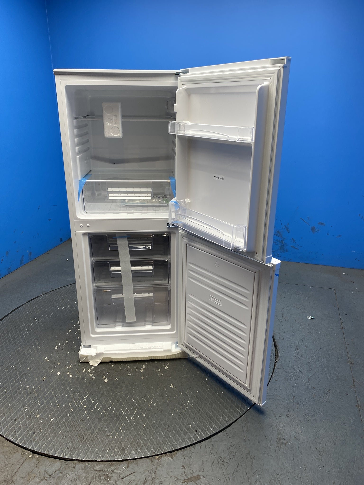 Candy CCH1S513EWK 185 Litre Combi Fridge Freezer