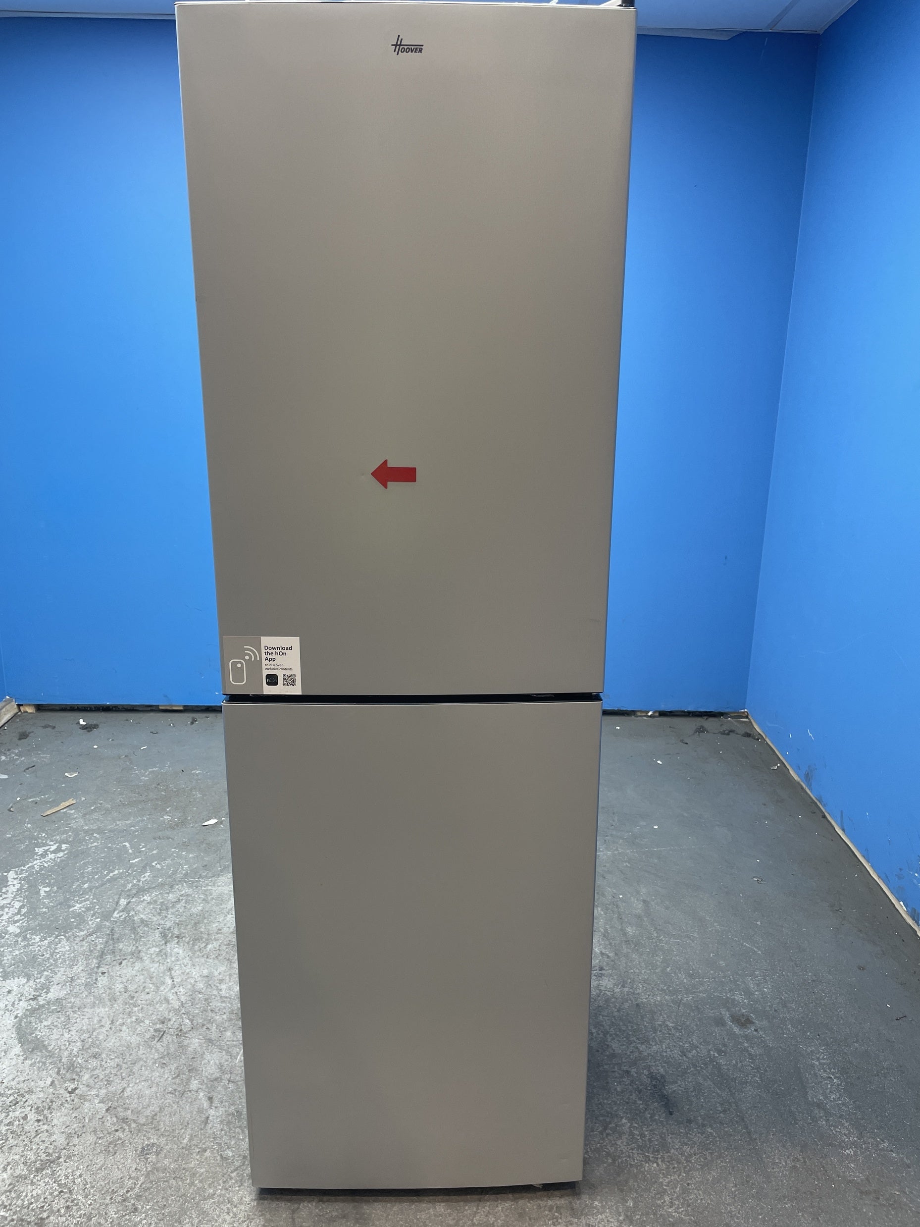 HOCT3L517ESK 252 Litre Combi Fridge Freezer