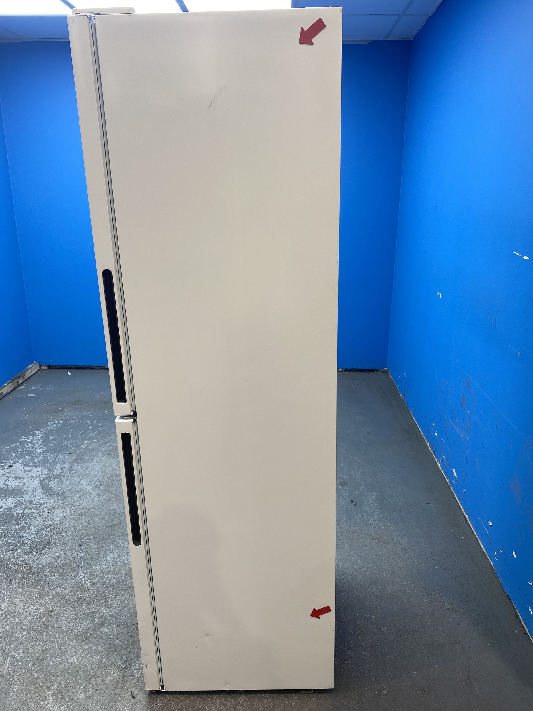 #GRC-156-218 - Hoover HVCT3L517EWKR H-FRIDGE 300 Low Frost Fridge Freezer