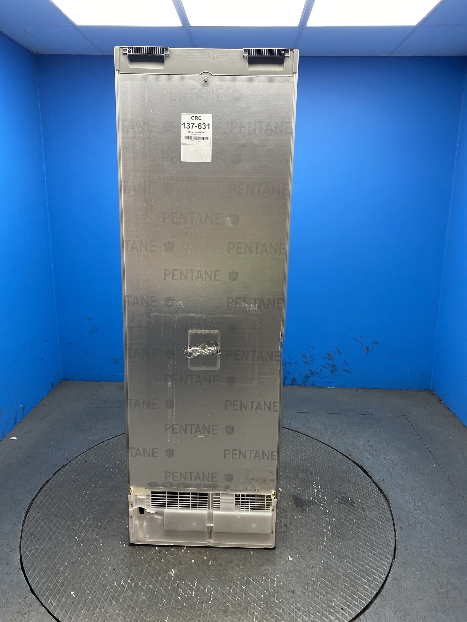 Miele KS4383DD 399 Litre Freestanding Larder Fridge